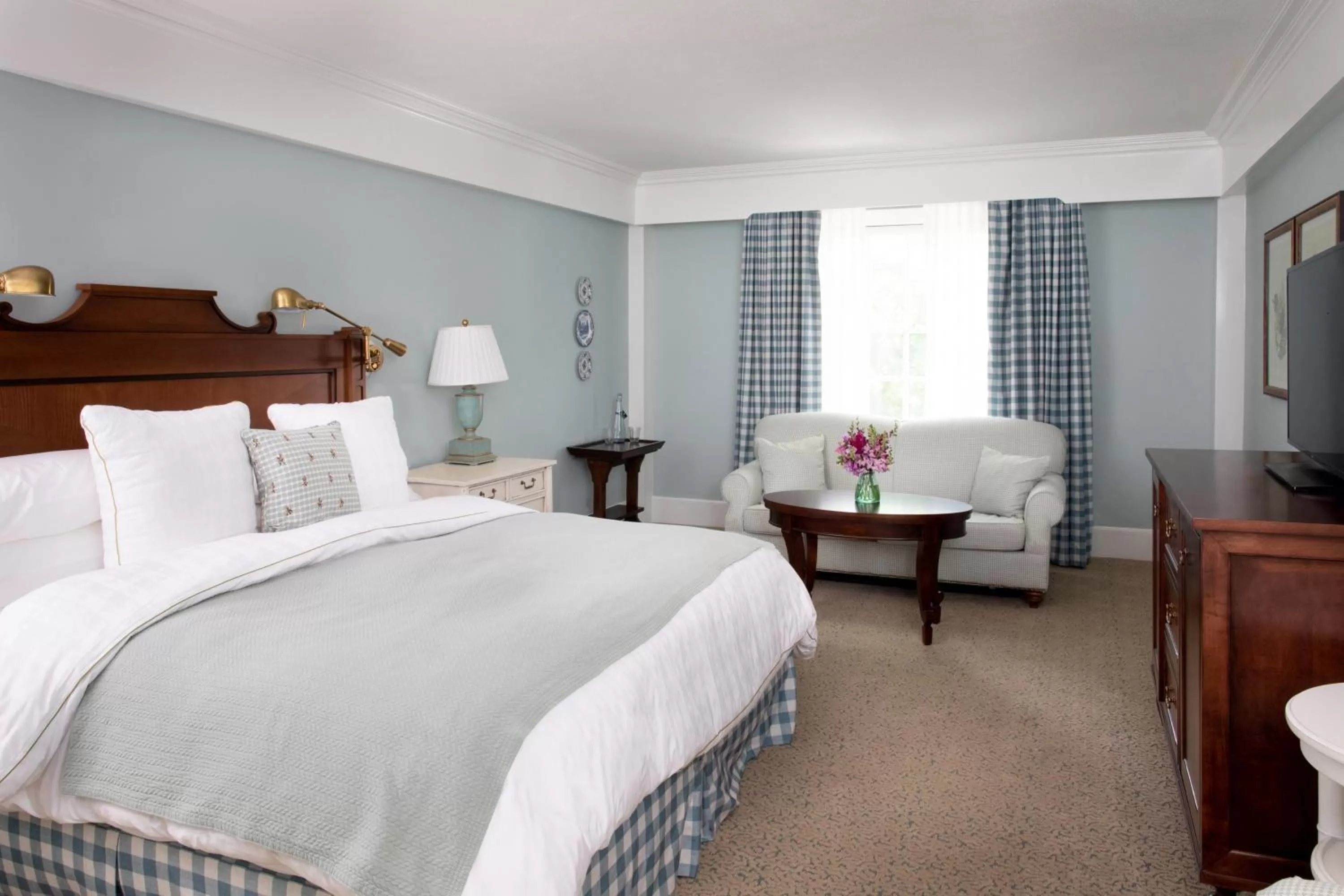 Photo of the whole room, Bed in Woodstock Inn & Resort