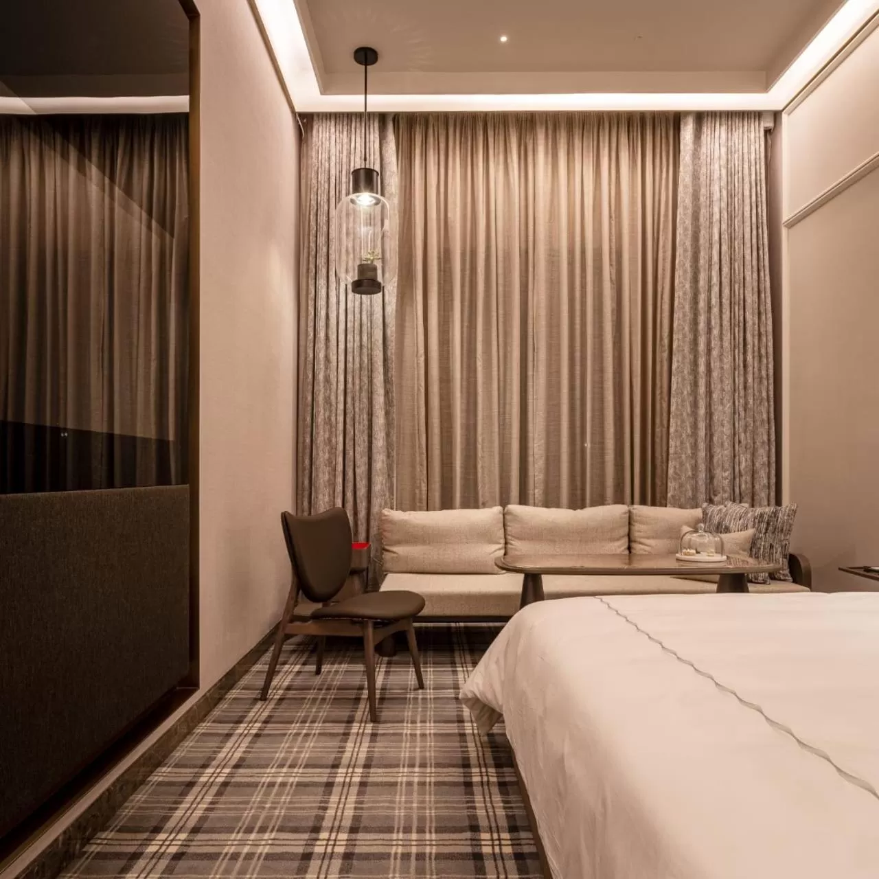 Bedroom, Bed in The Residency Towers