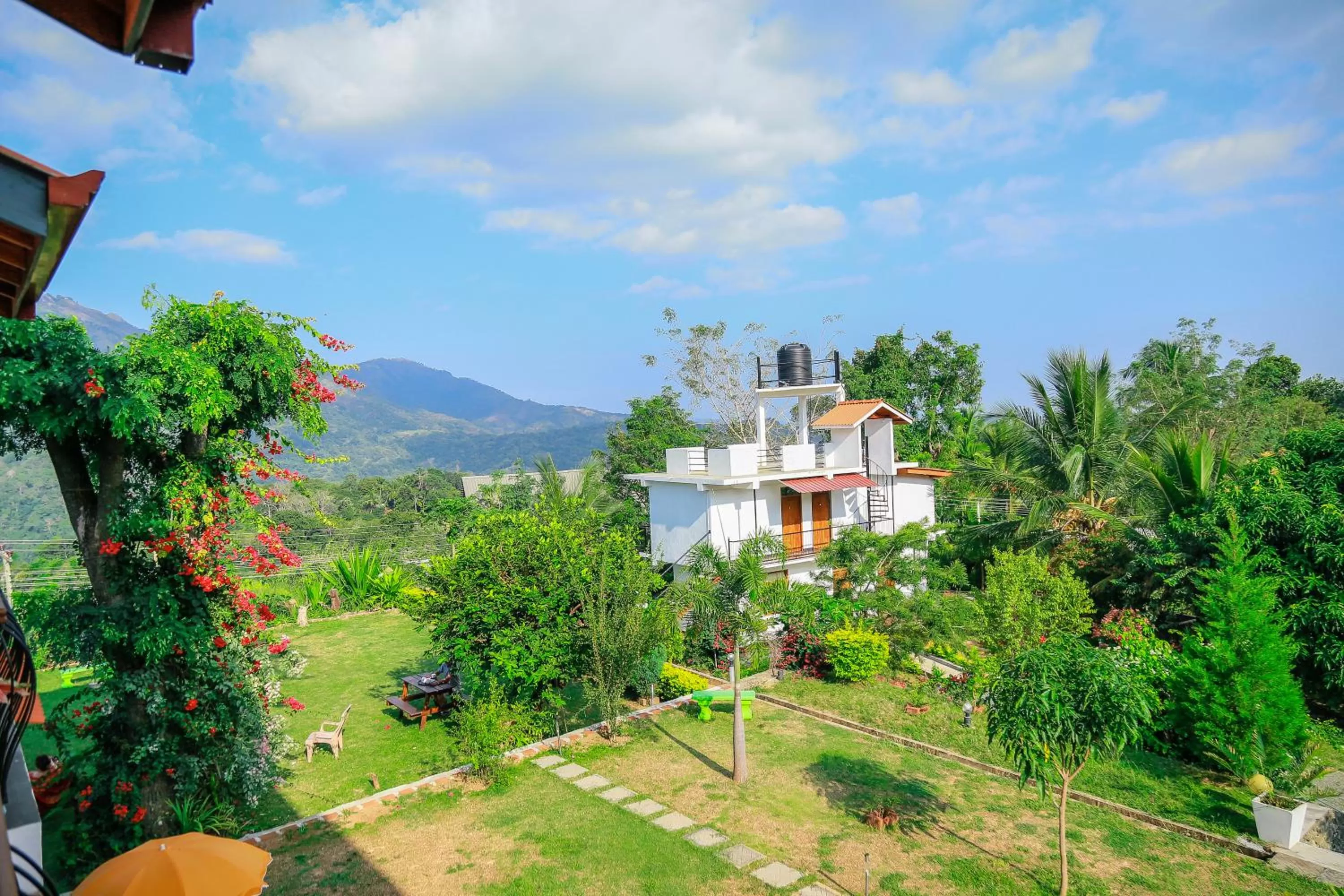 Property Building in Feelin' good Resort