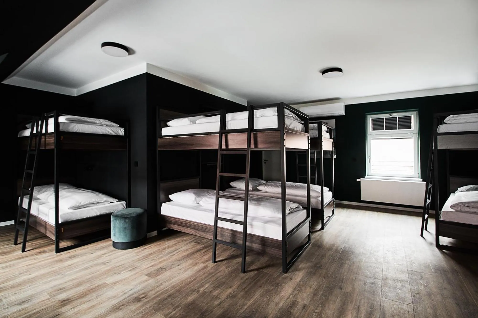 bunk bed, Bed in GRONERS Leipzig City Center