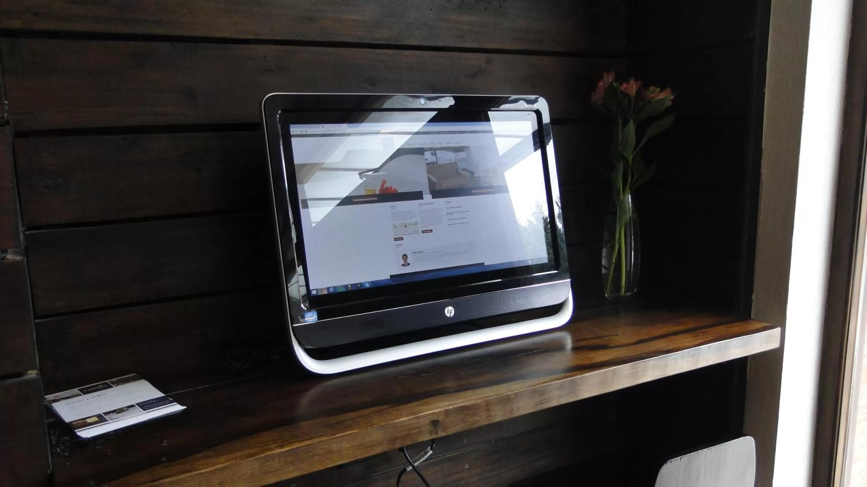 TV and multimedia in Casa Campus Pilar Suites