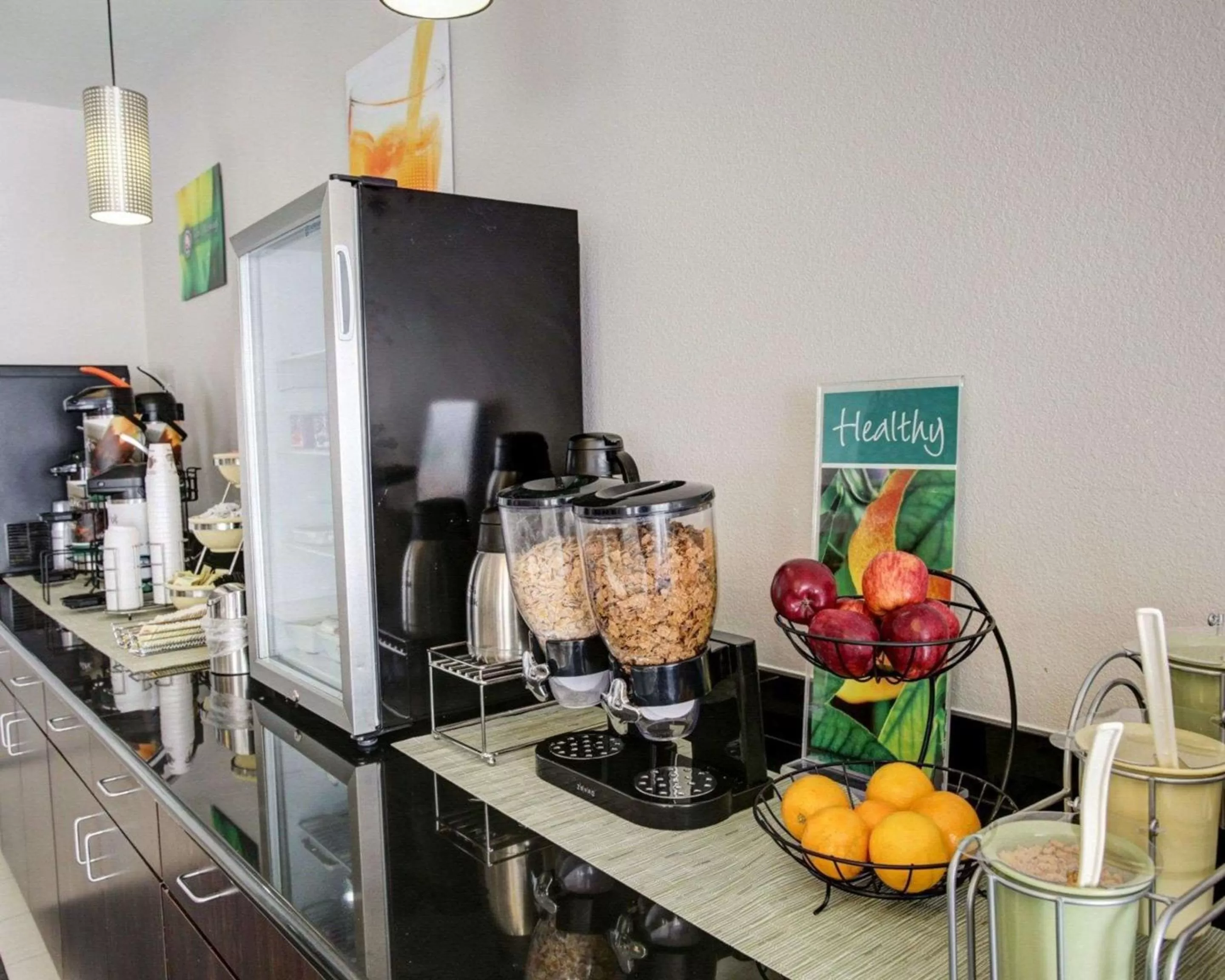 Restaurant/places to eat in Quality Inn & Suites Bryan-College Station