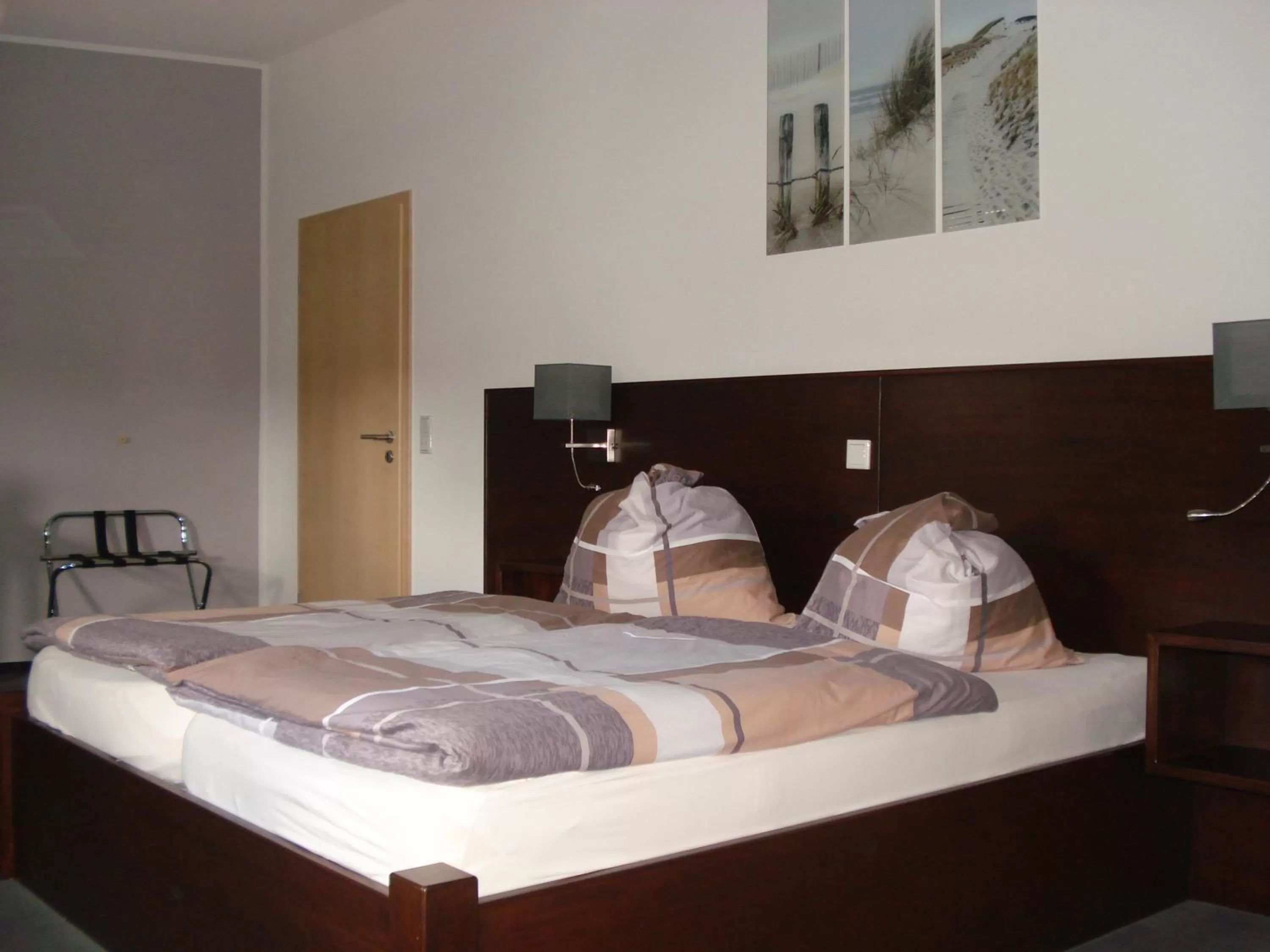 Photo of the whole room, Bed in Hotel Restaurant Fritz