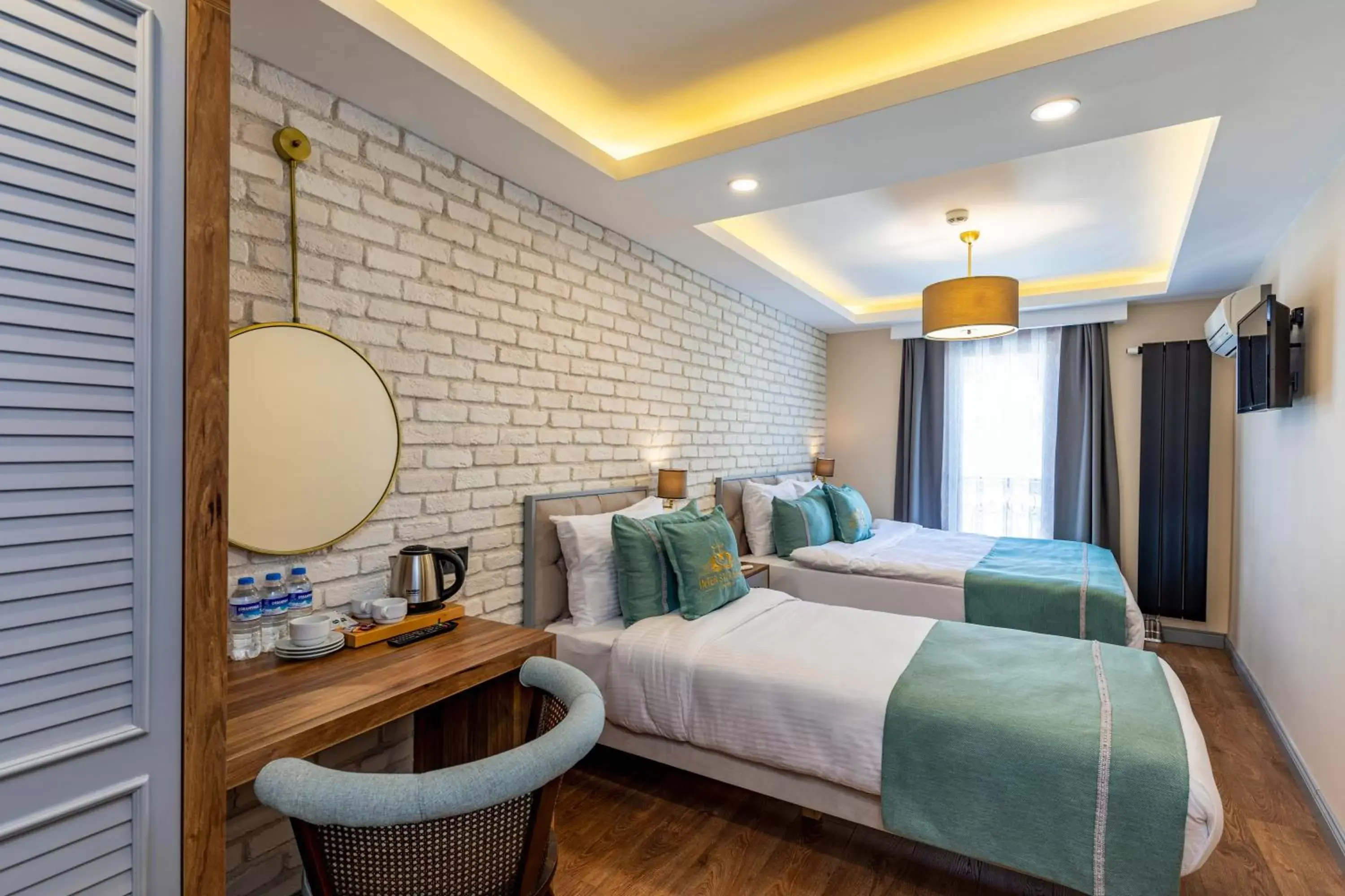 Standard Triple Room in Interstar Hotel - Sultanahmet Standard Triple Room in Interstar Hotel - Sultanahmet