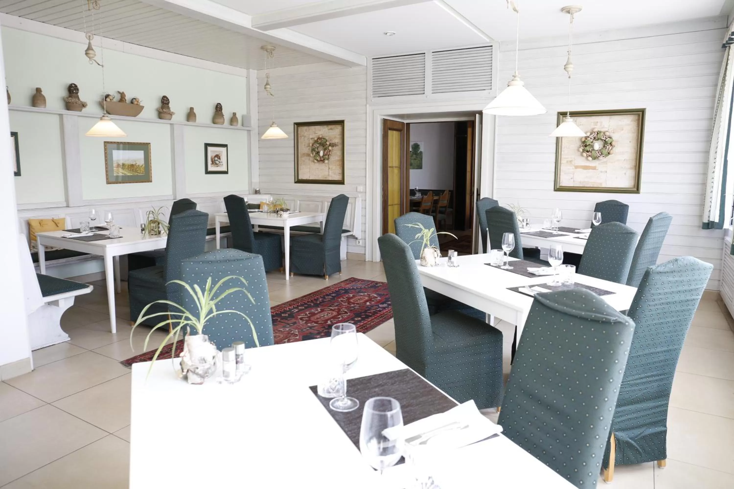 Restaurant/places to eat in BIRKENHOF GOLS - B & B - Wohlfühl Hotel mit Wochenend-Restaurant