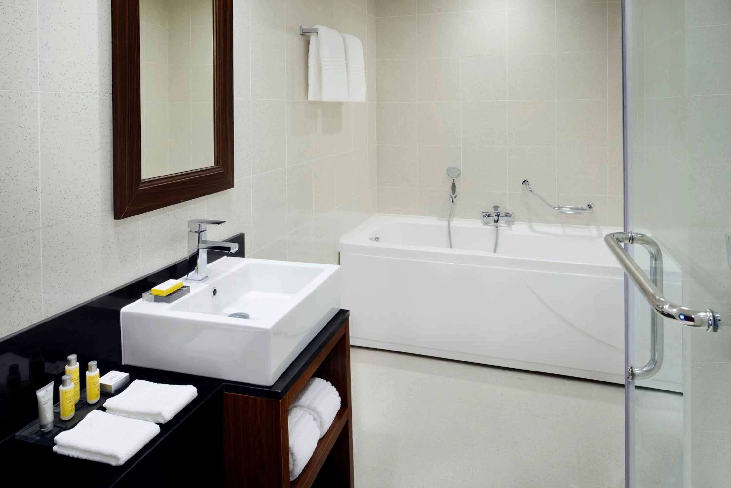 Bath in Marriott Executive Apartments Addis Ababa