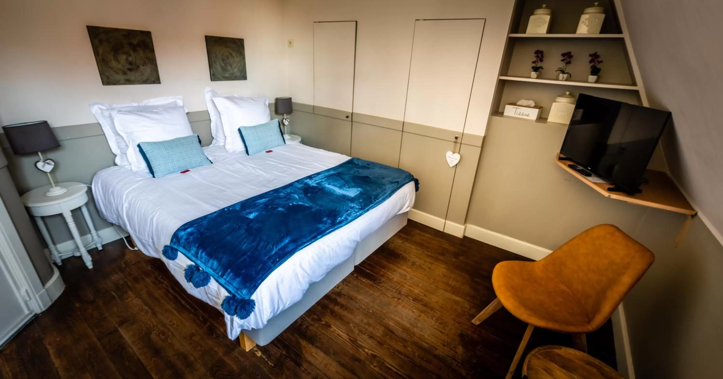 Bed in B&B Maison Rabelais