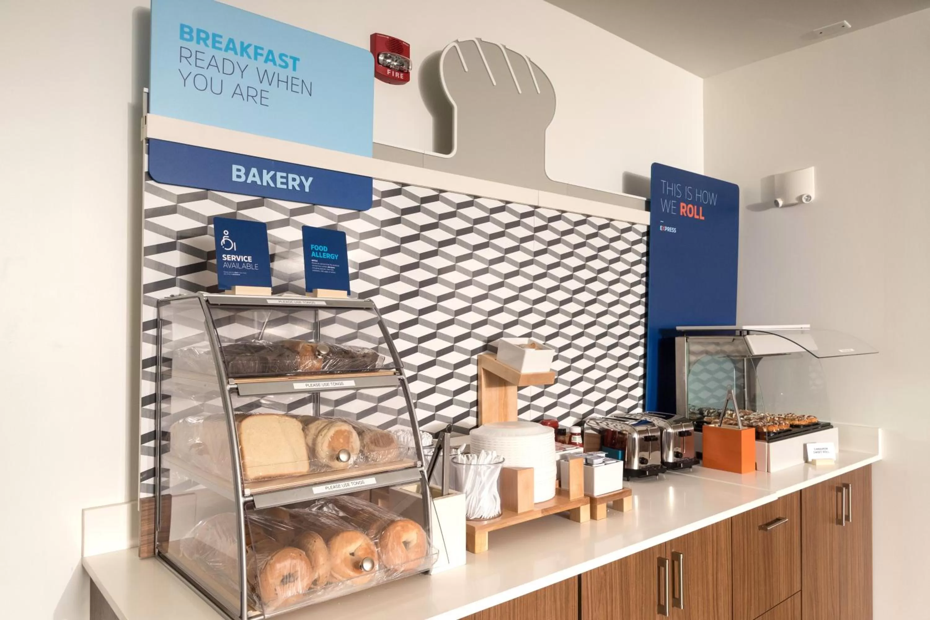 Breakfast in Holiday Inn Express & Suites - Portage by IHG