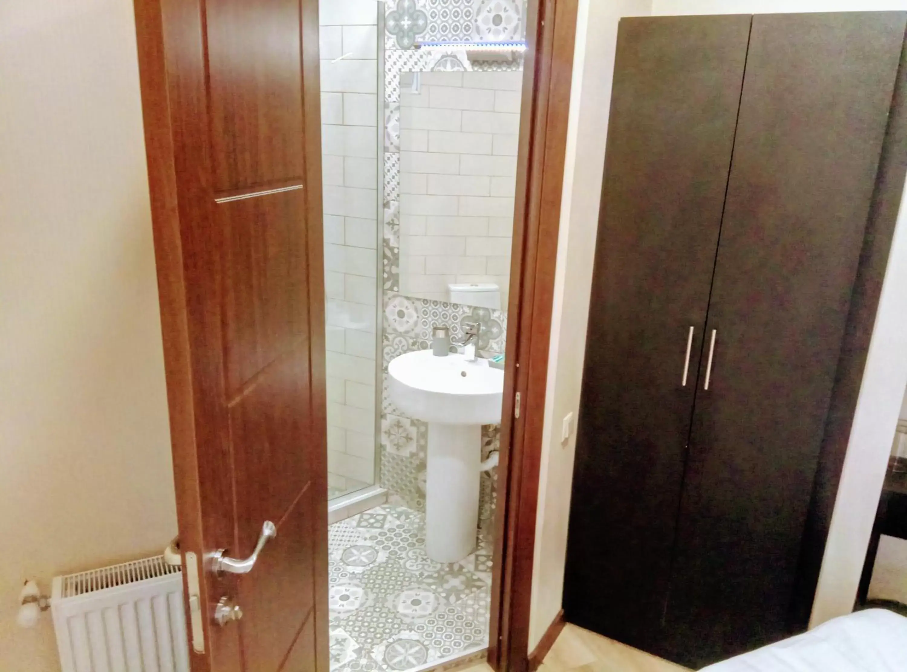 Budget Double Room - single occupancy in Old Town Mtatsminda Budget Double Room - single occupancy in Old Town Mtatsminda