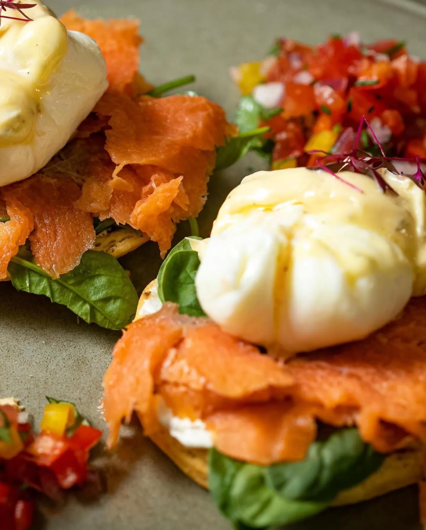 Restaurant/places to eat in Madama Residence