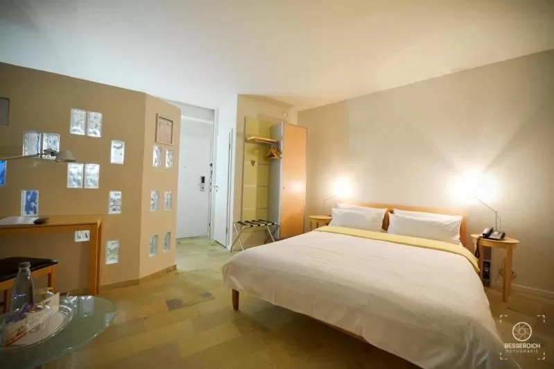 Photo of the whole room, Bed in Domaine Leidinger