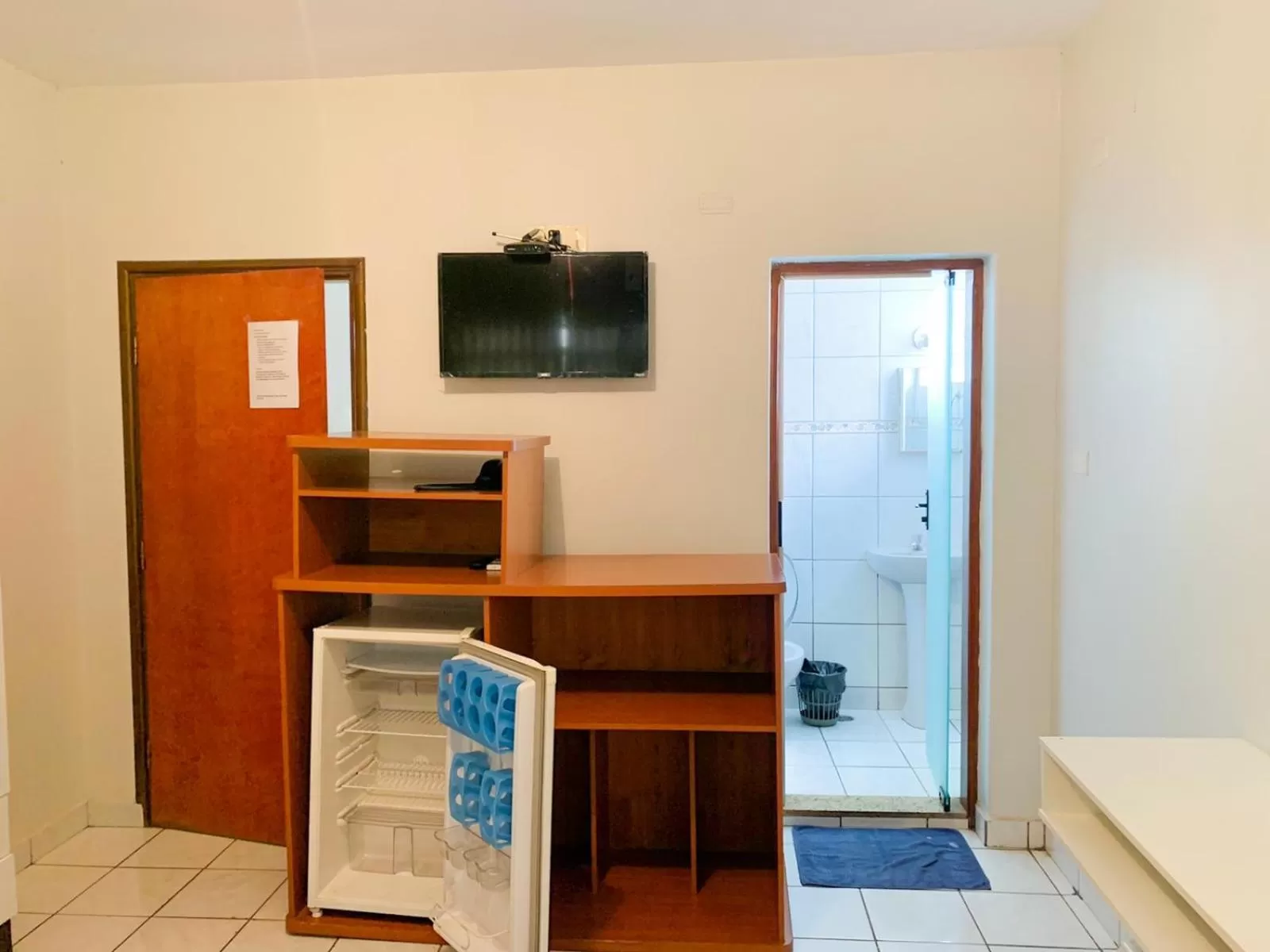 TV/Entertainment Center in Hotel Central de Anápolis