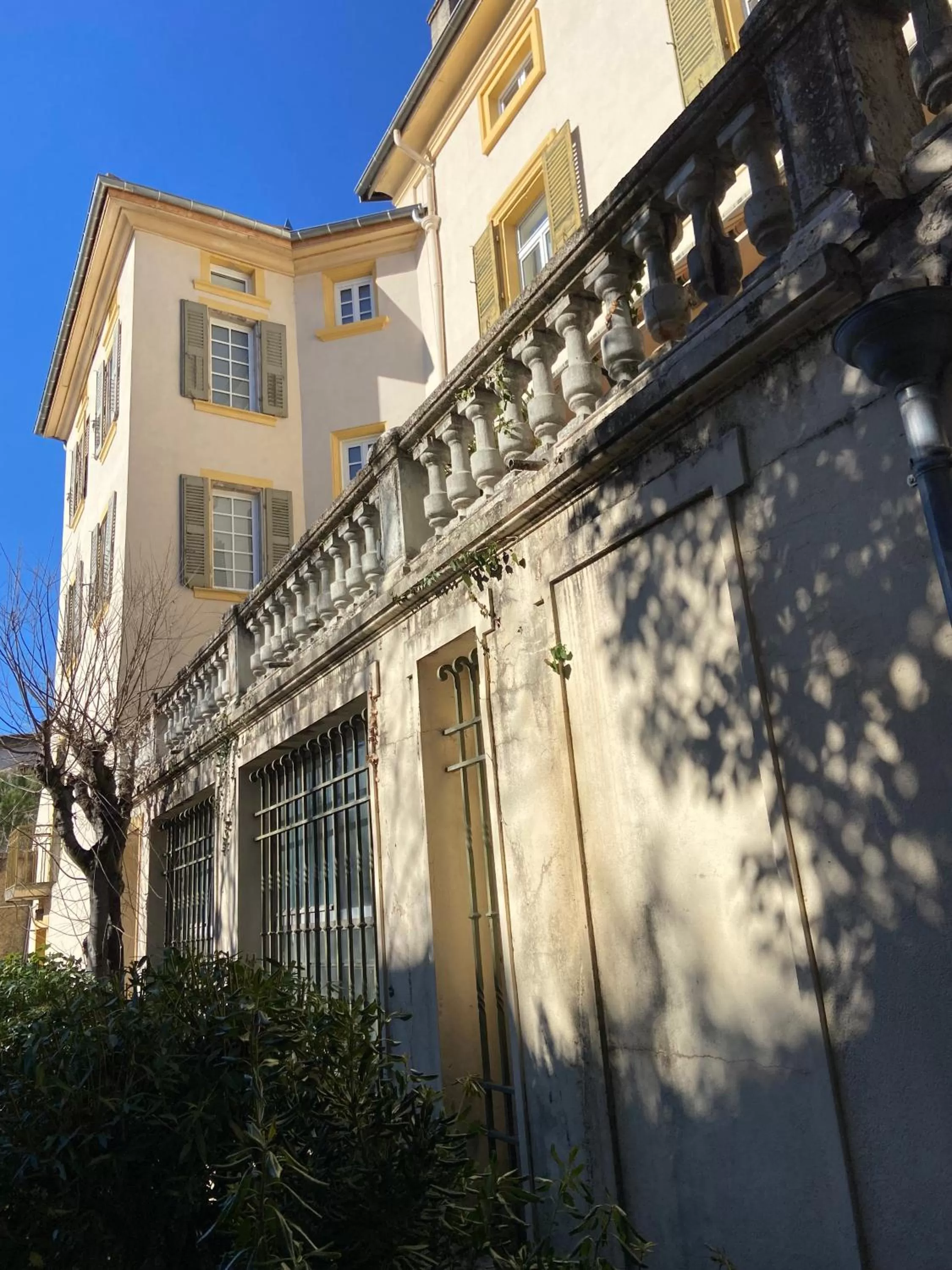 Property Building in LA TOUR YVELINE