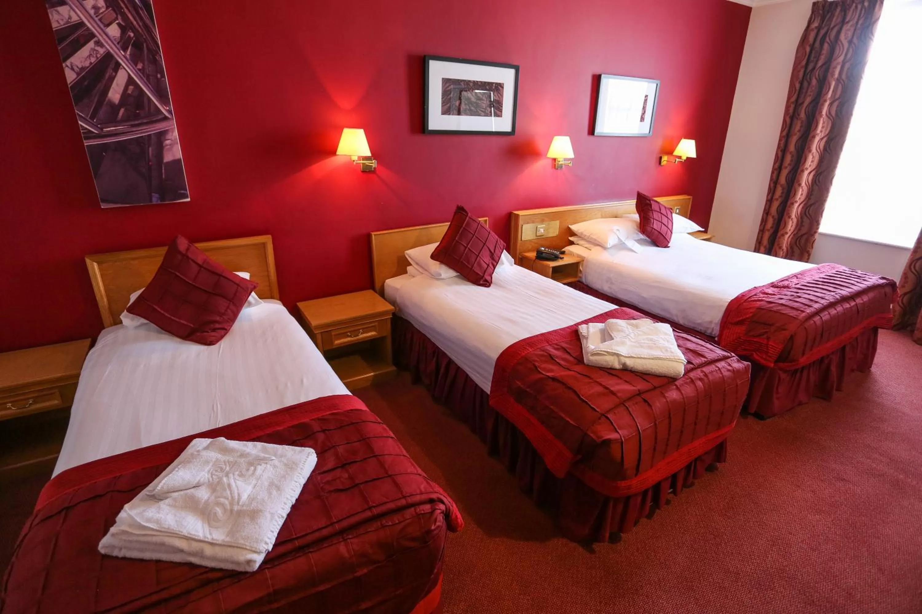 Day, Bed in Royal Exeter Hotel