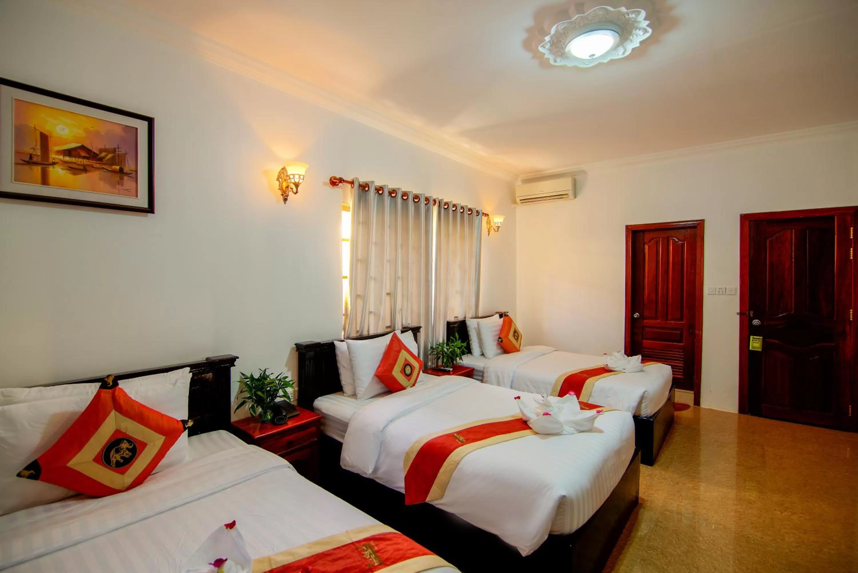 Bed in Bou Phanith Villa