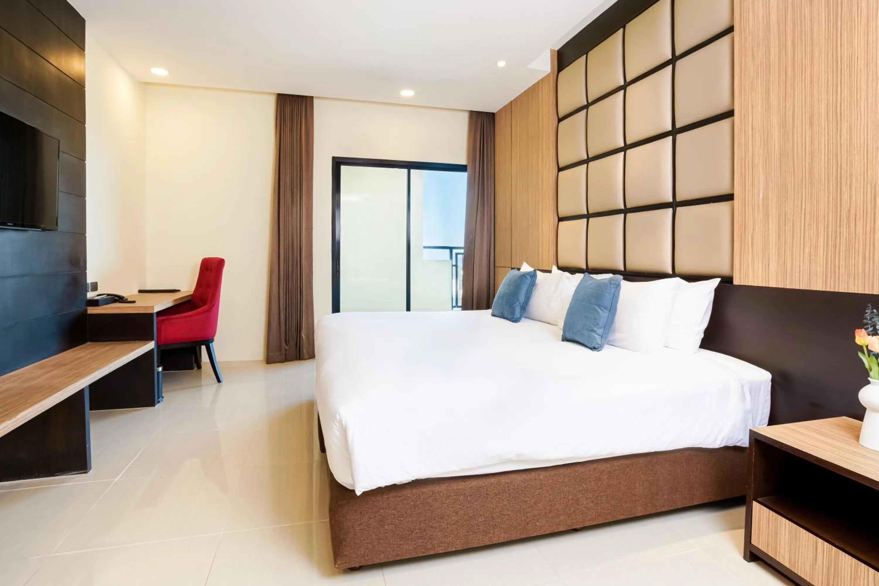 Bedroom, Bed in Grand Palazzo Hotel - SHA Extra Plus
