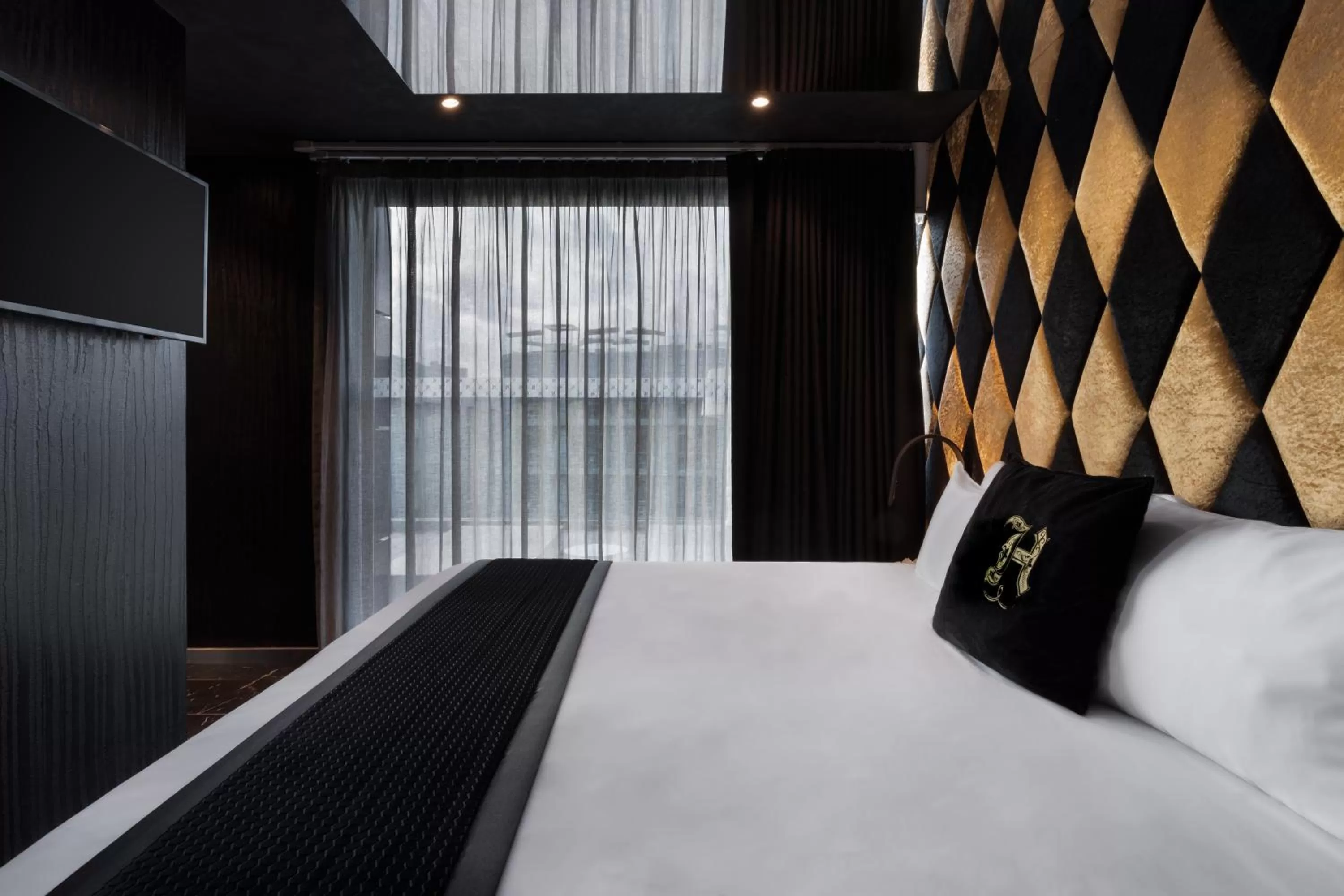 Property logo or sign, Bed in H Hotel & SPA - Adults Only