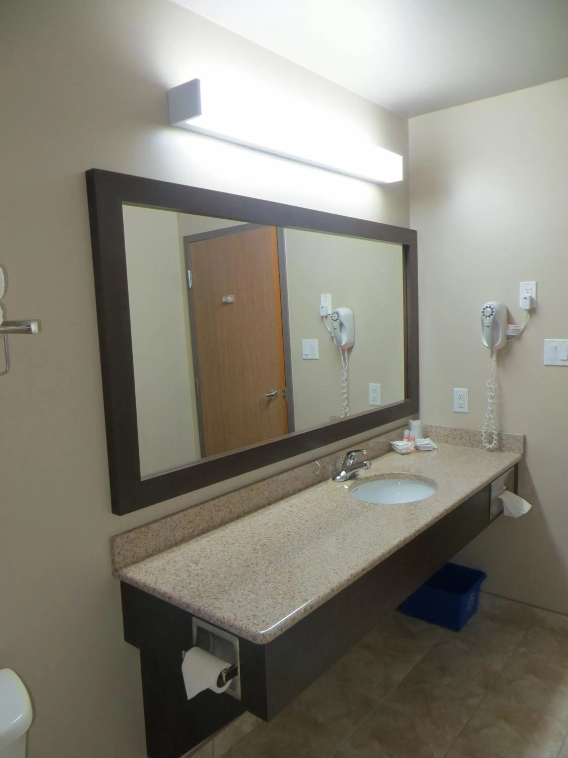 Bathroom in Villegiature Deux Rivieres Resort