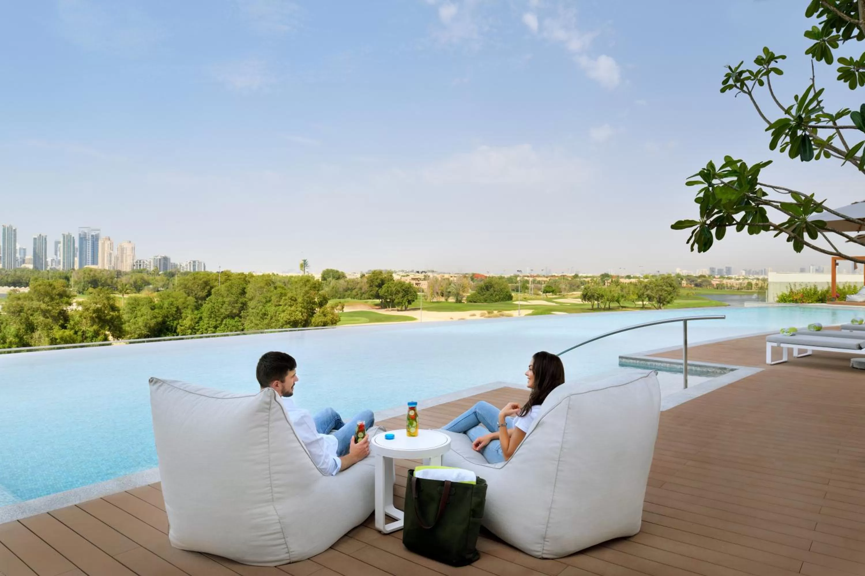 Swimming pool in Vida Emirates Hills
