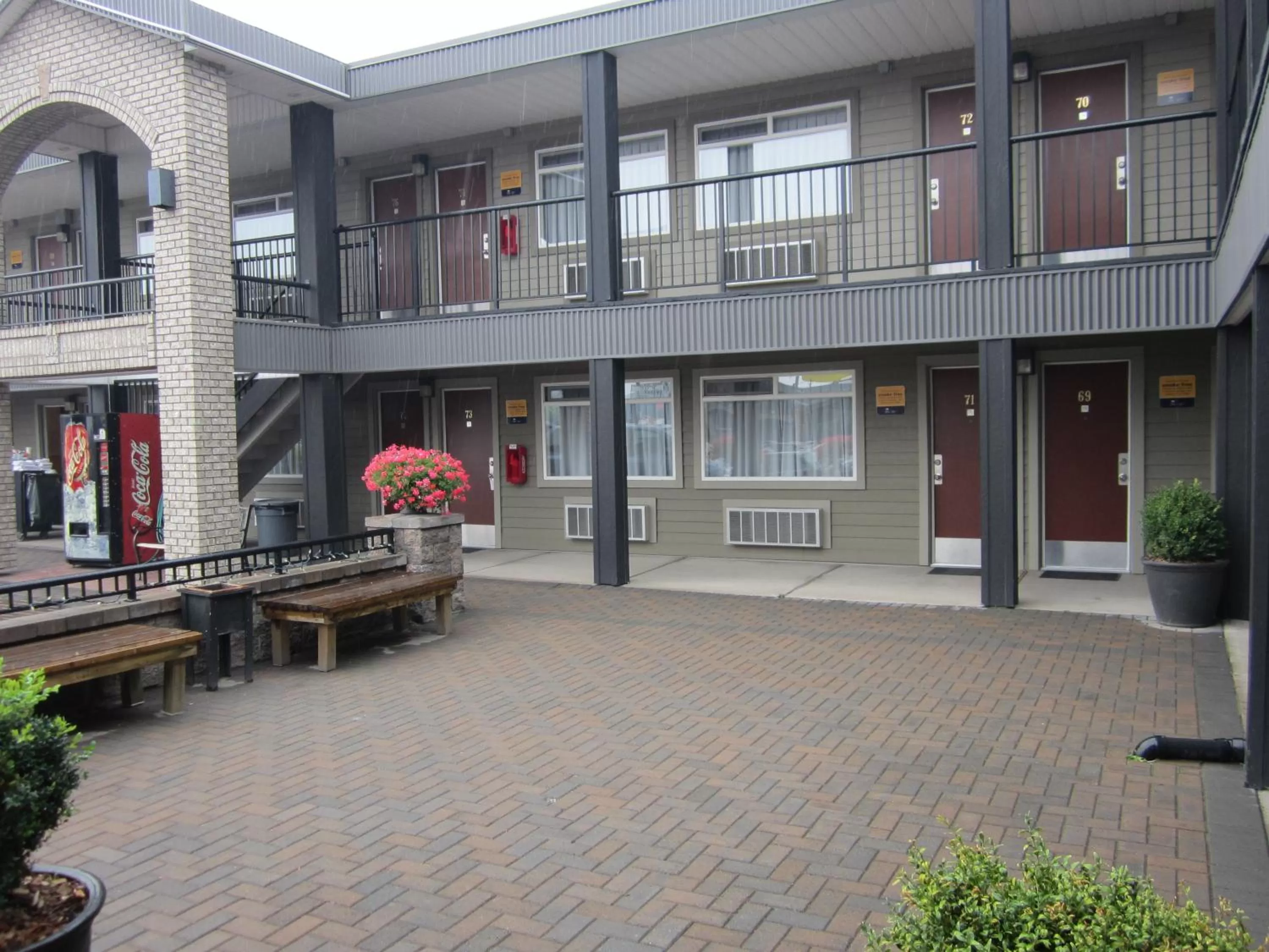 Facade/entrance in Canadas Best Value Inn-Prince George