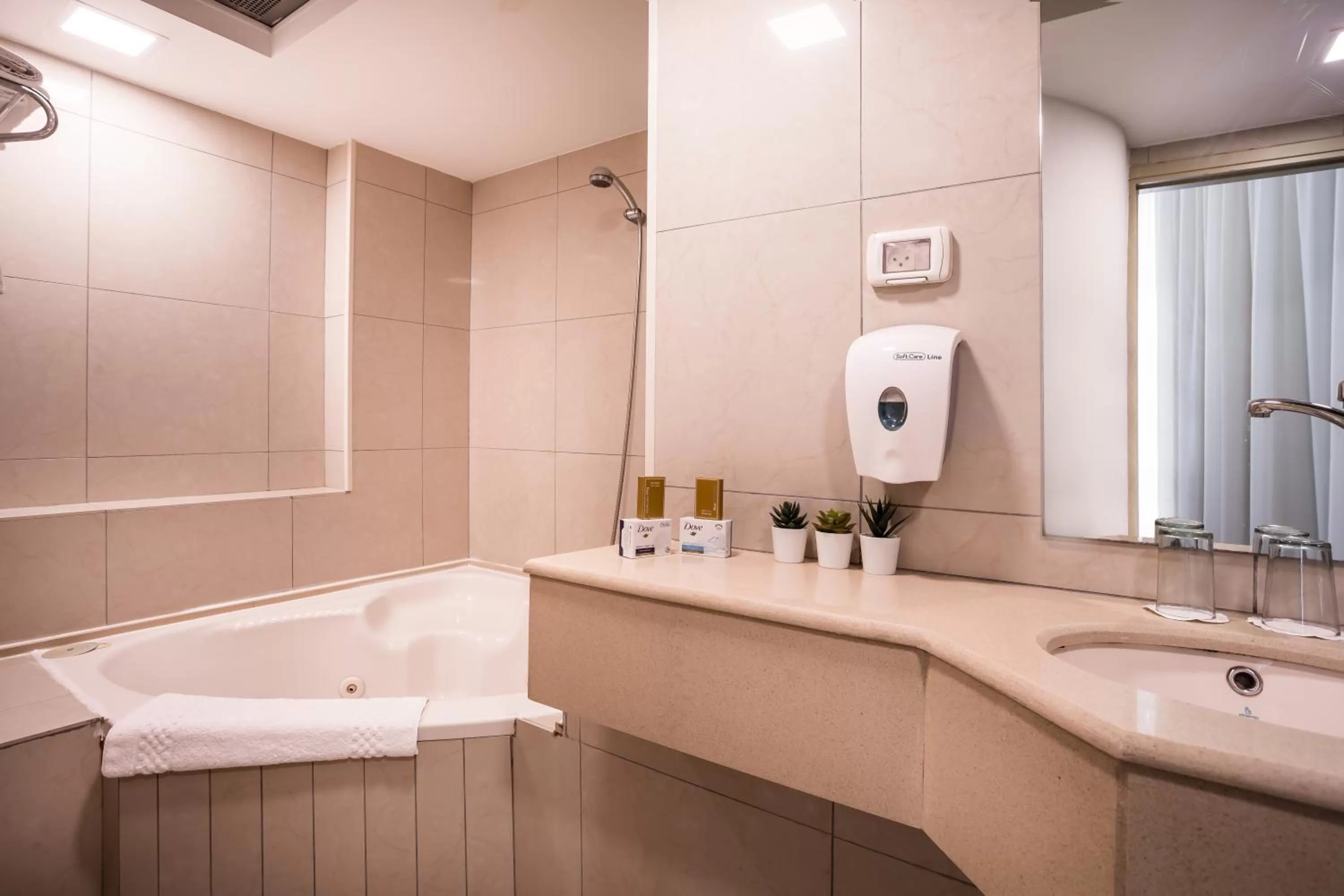 Bathroom in Satori Hotel