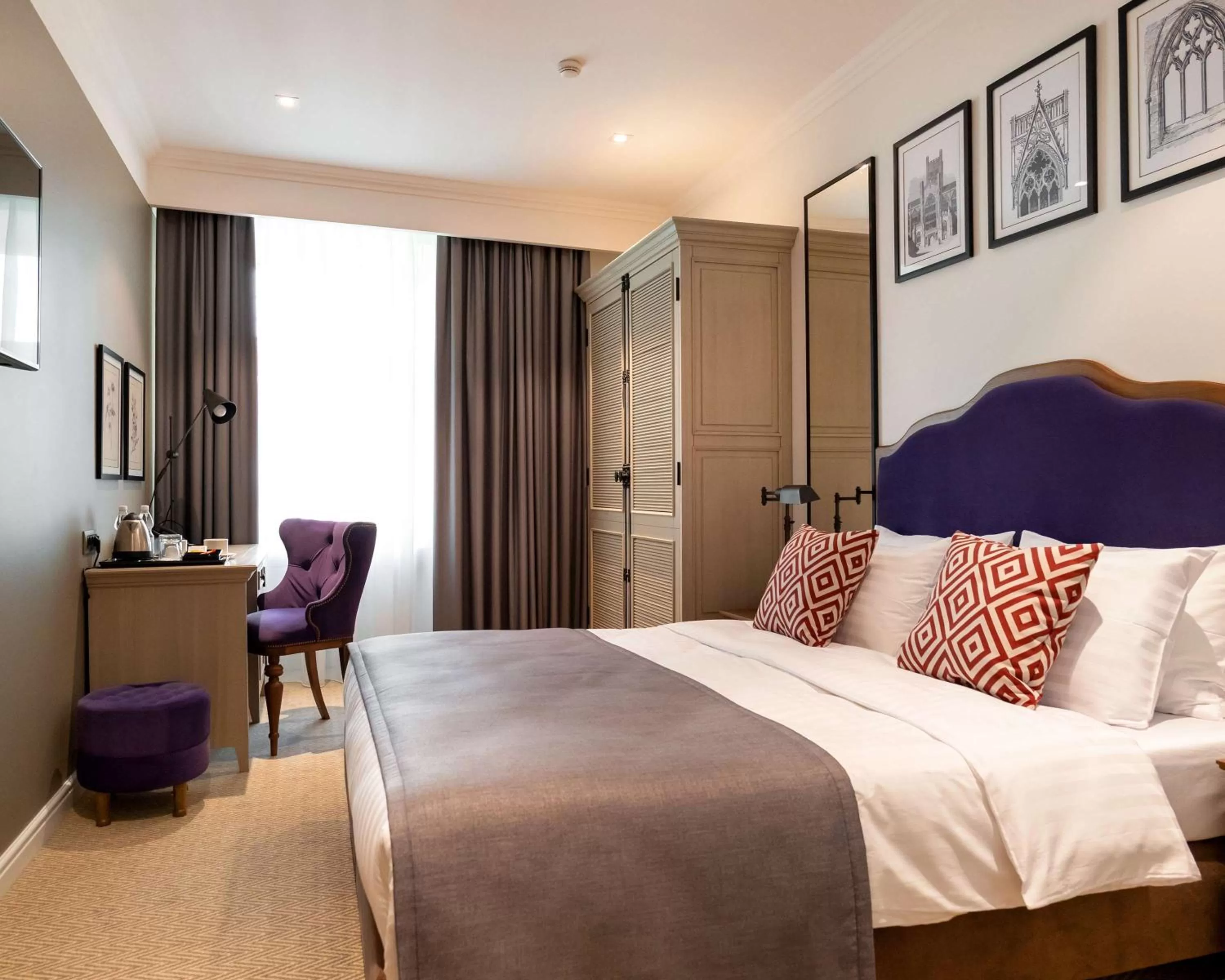 Bedroom, Bed in Best Western Plus Market Square Lviv