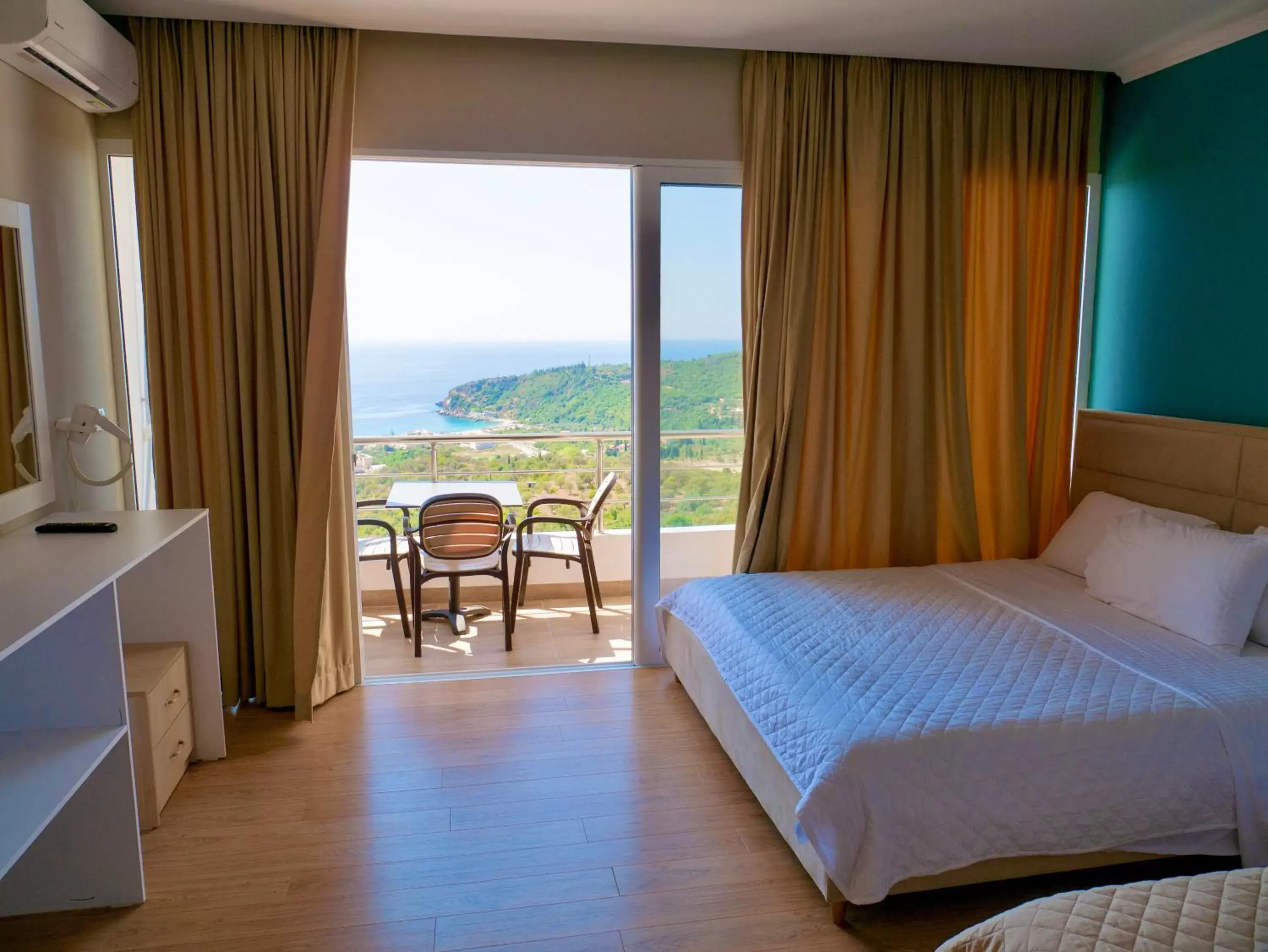 Superior Triple Room with Sea View in Aphrodite Garden Rooms & Apartment Superior Triple Room with Sea View in Aphrodite Garden Rooms & Apartment