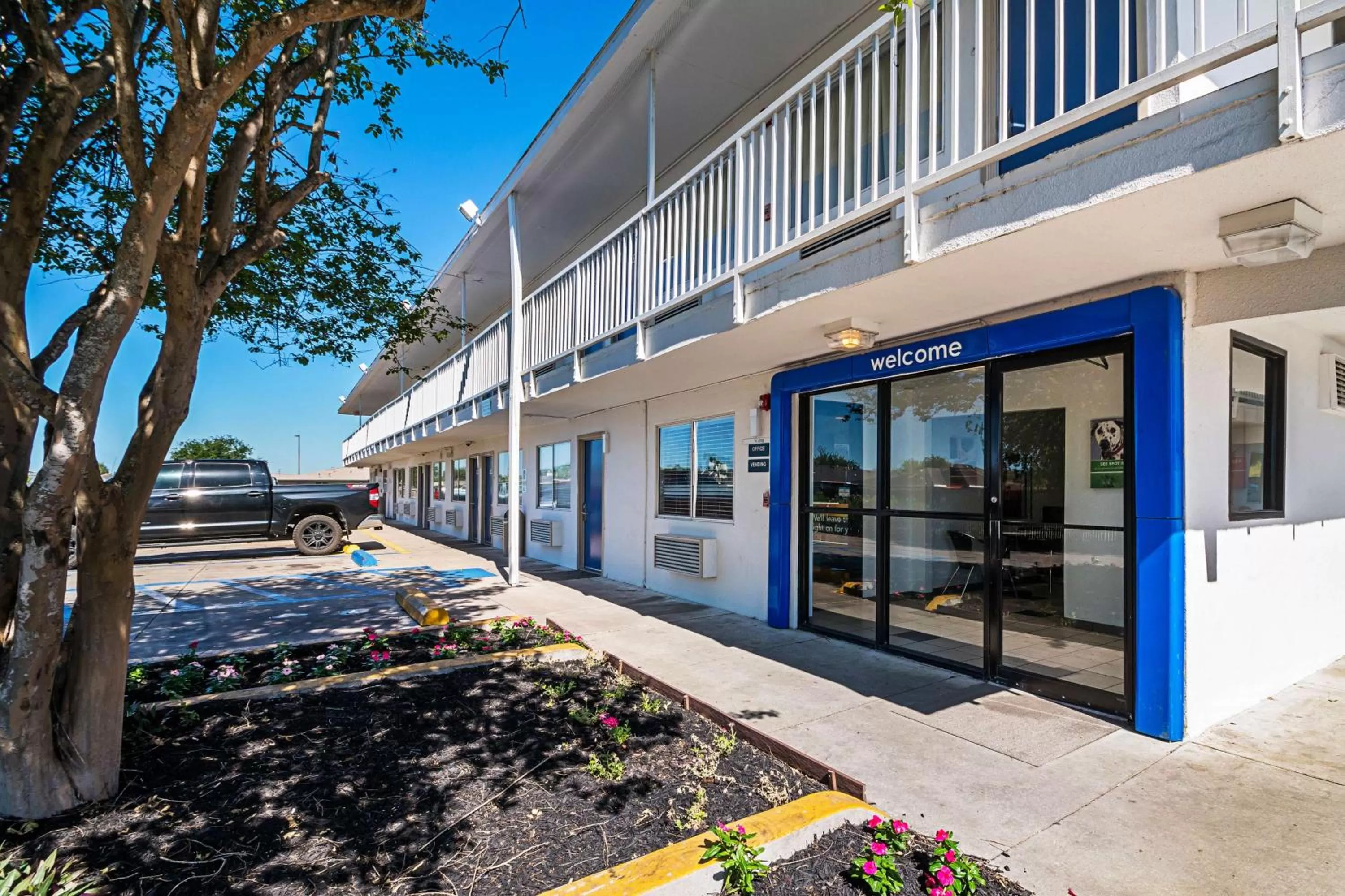 Property building in Motel 6-Corpus Christi, TX - Northwest