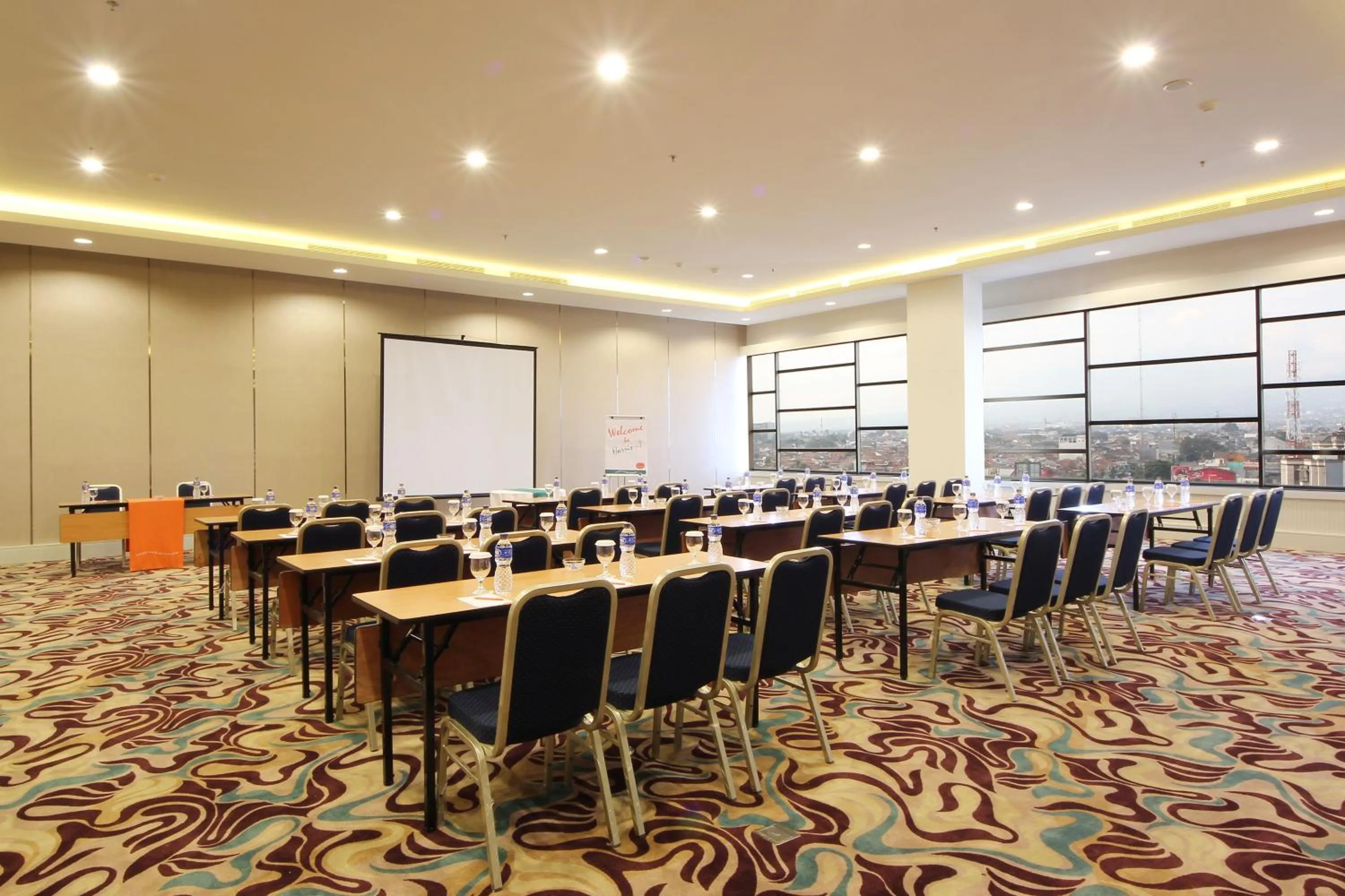 Banquet/Function facilities in POP! Hotel Festival Citylink