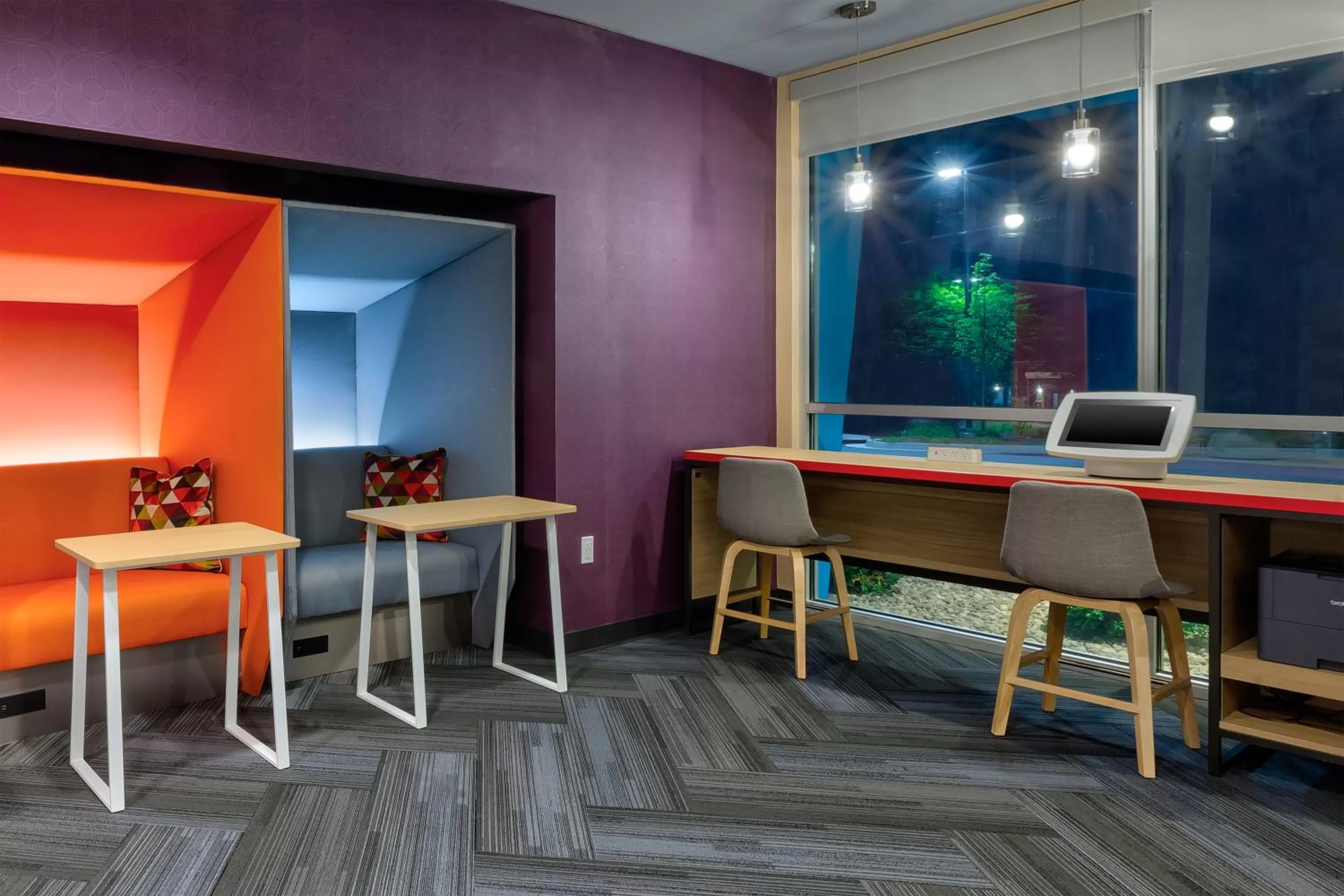 Business facilities in Tru By Hilton Comstock Park Grand Rapids, MI