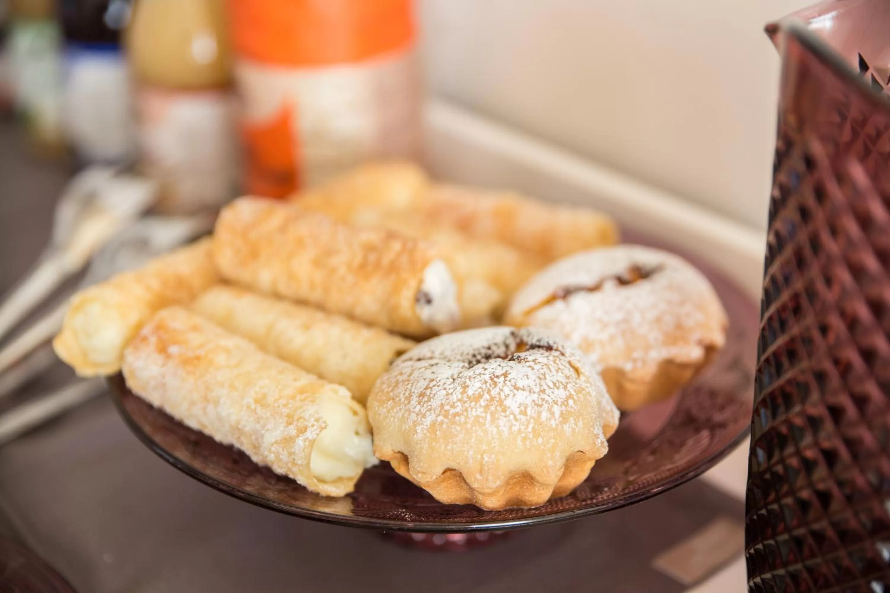 Buffet breakfast in Palazzo Siena De Facendis