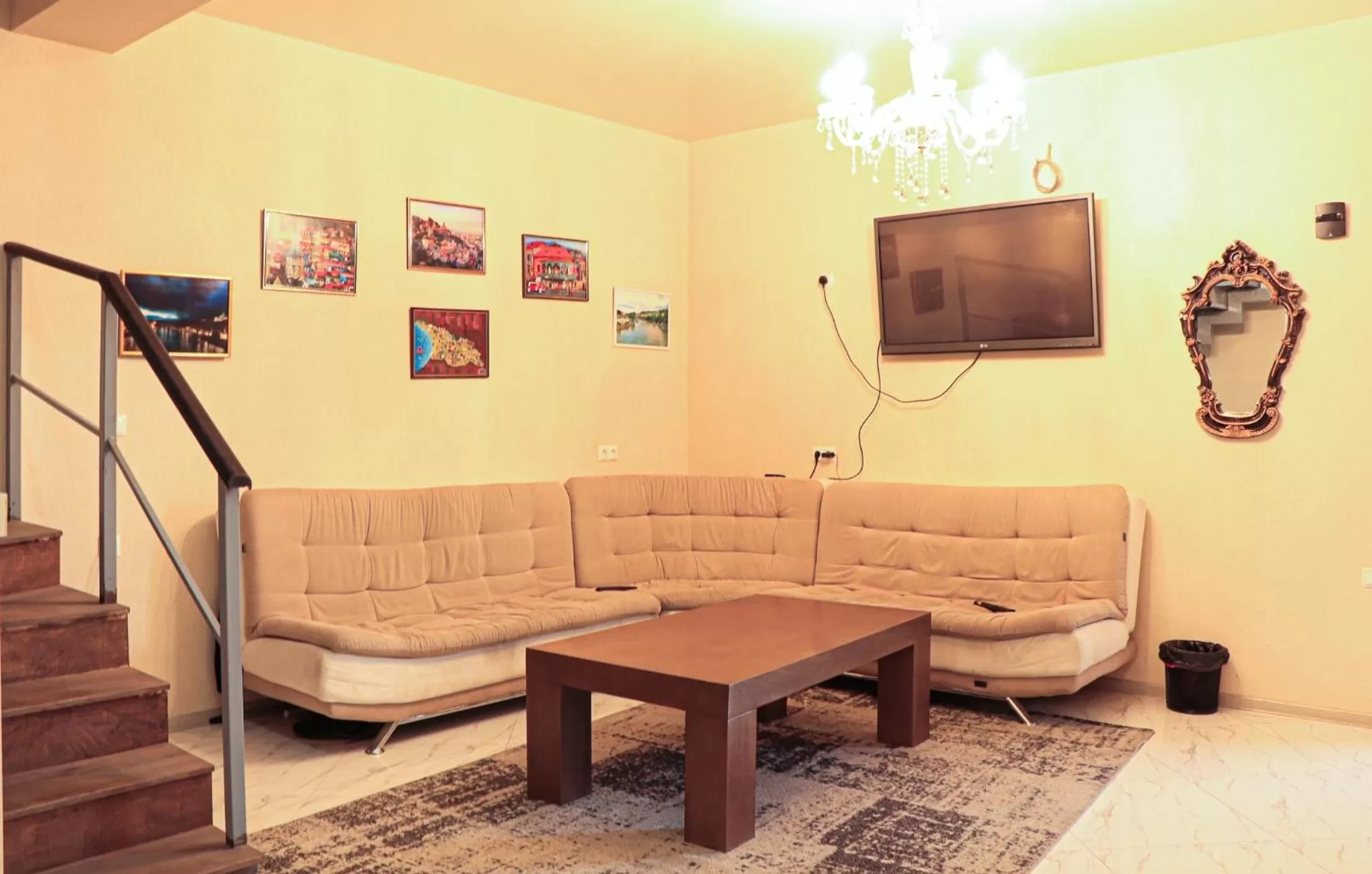 Living room, Seating Area in Gamarjoba Hotel