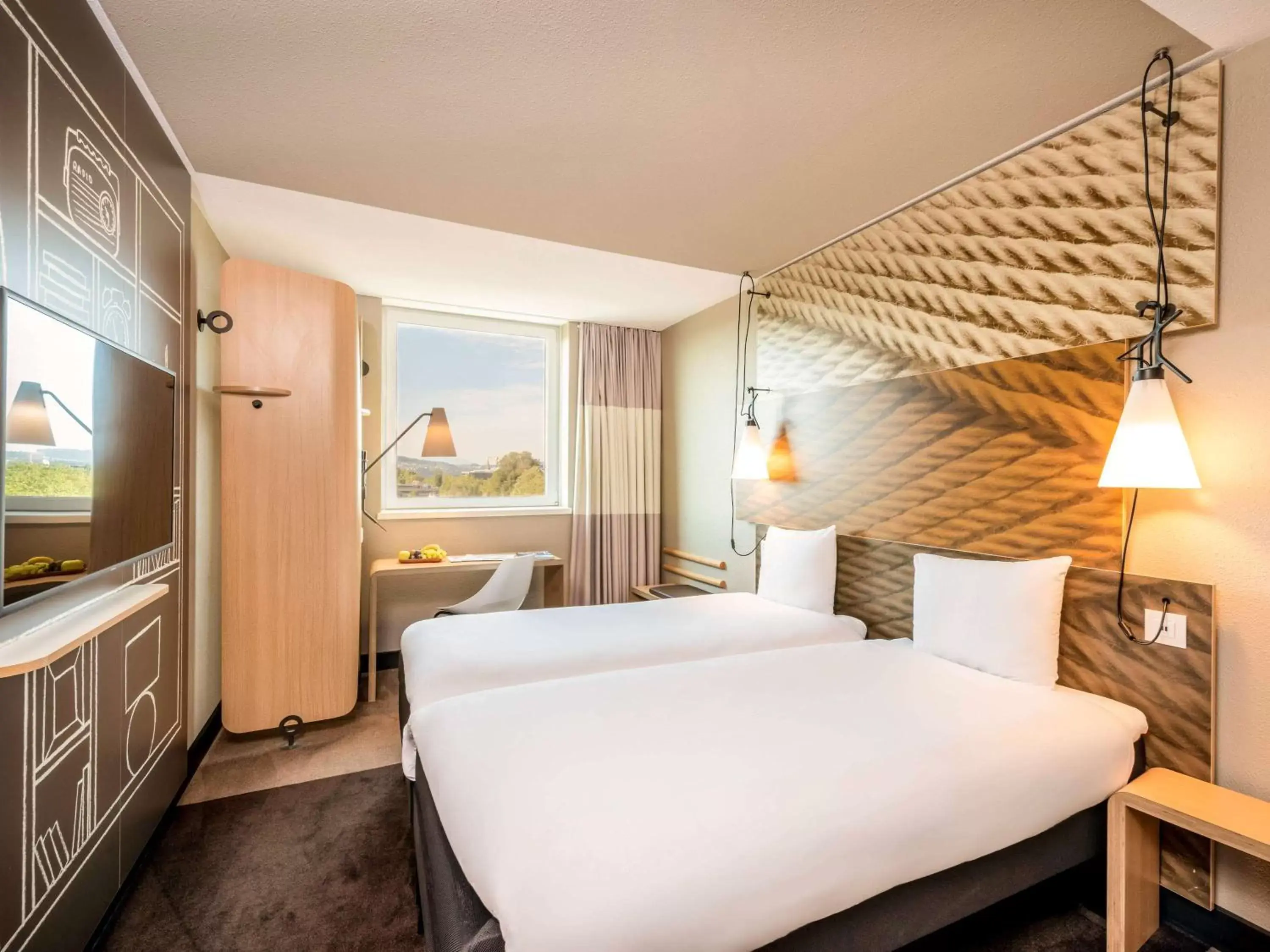 Standard Twin Room in ibis Bern Expo Standard Twin Room in ibis Bern Expo