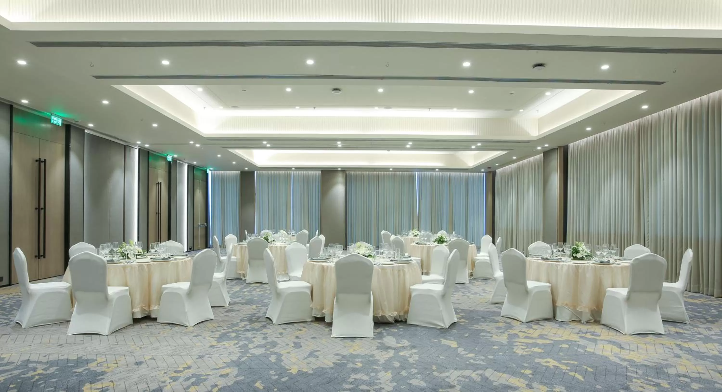 Banquet/Function facilities in Fairfield by Marriott Vadodara