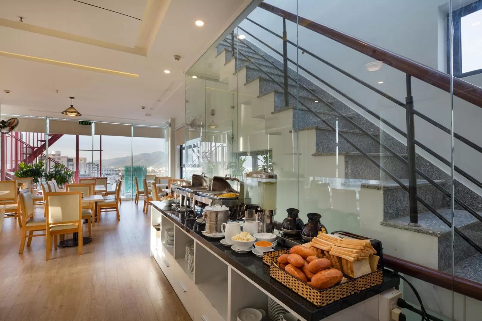 Seating area, Restaurant/Places to Eat in Love Hotel