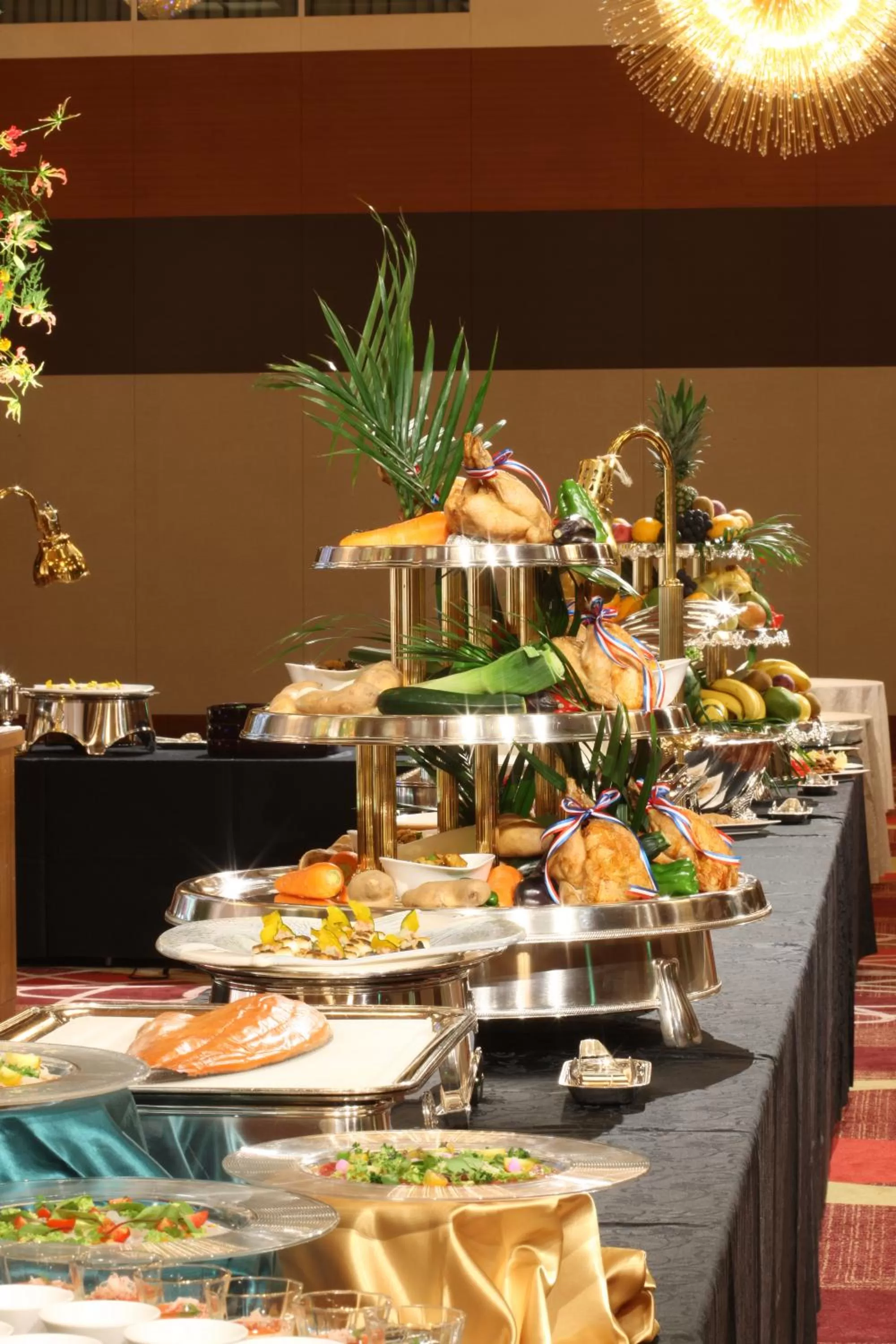 Food and drinks in Royal Pines Hotel Urawa