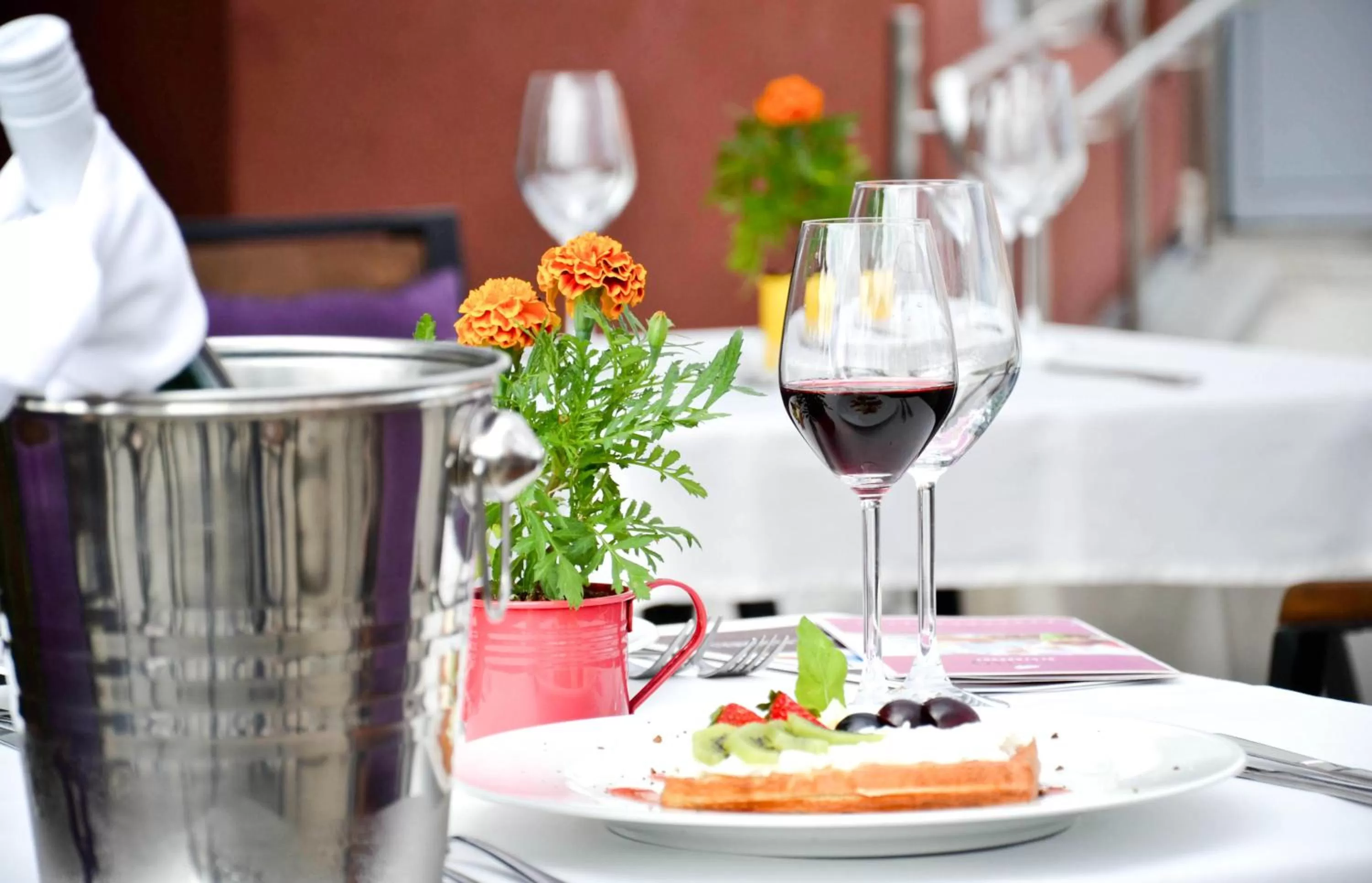 Restaurant/places to eat in Hotel Mazovia Airport Modlin