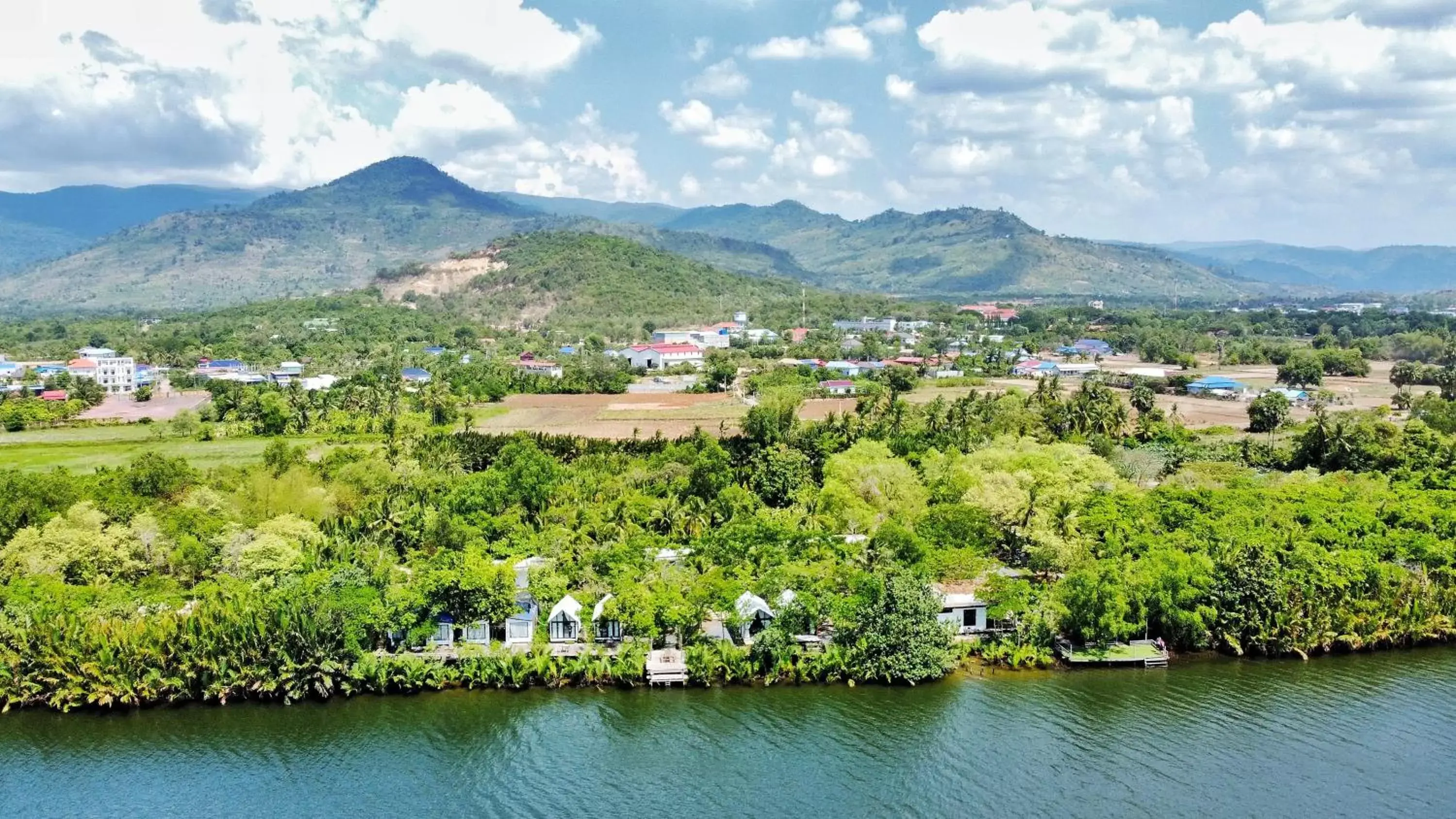 Natural landscape, Bird's-eye View in Kampot Riverfront Boutique Natural landscape, Bird's-eye View in Kampot Riverfront Boutique