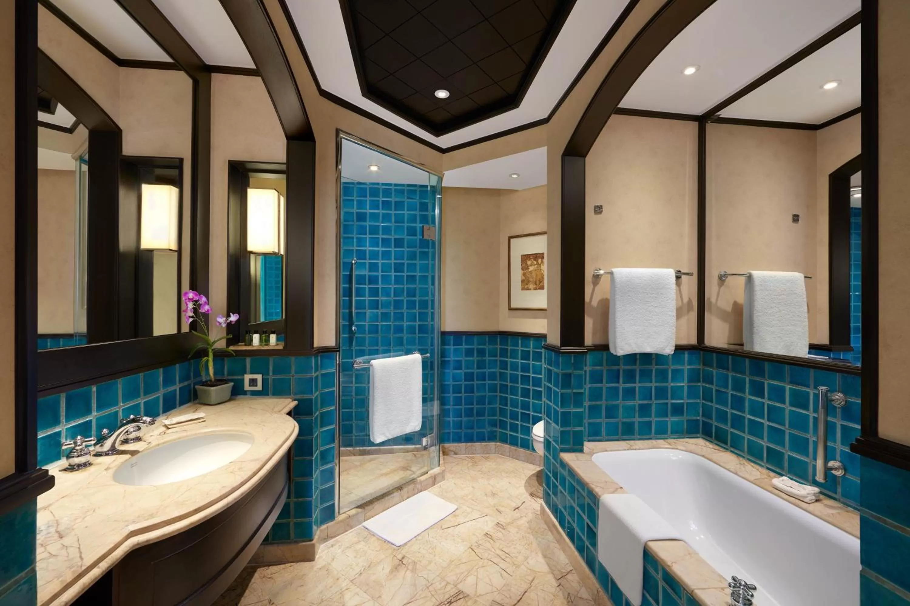 Bathroom in Sheraton Grande Sukhumvit, a Luxury Collection Hotel, Bangkok