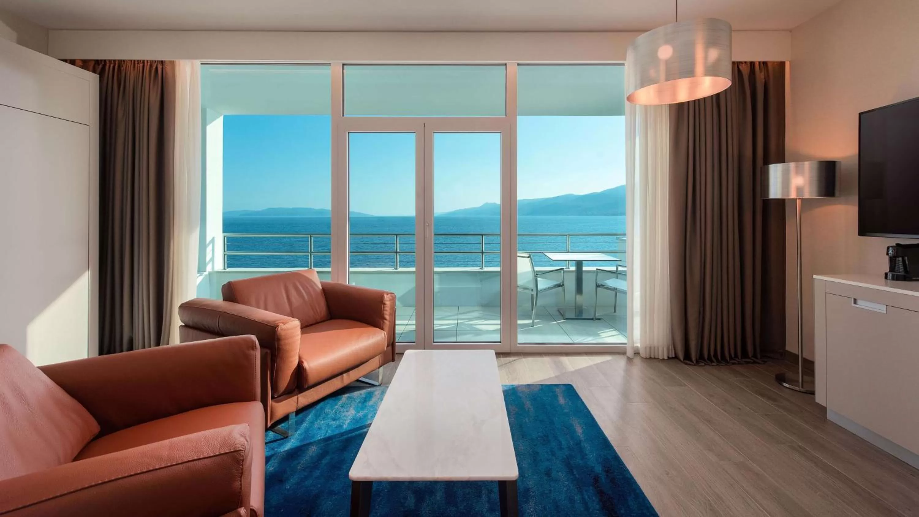 King One-Bedroom Villa Suite with Sea View in Hilton Rijeka Costabella Beach Resort And Spa