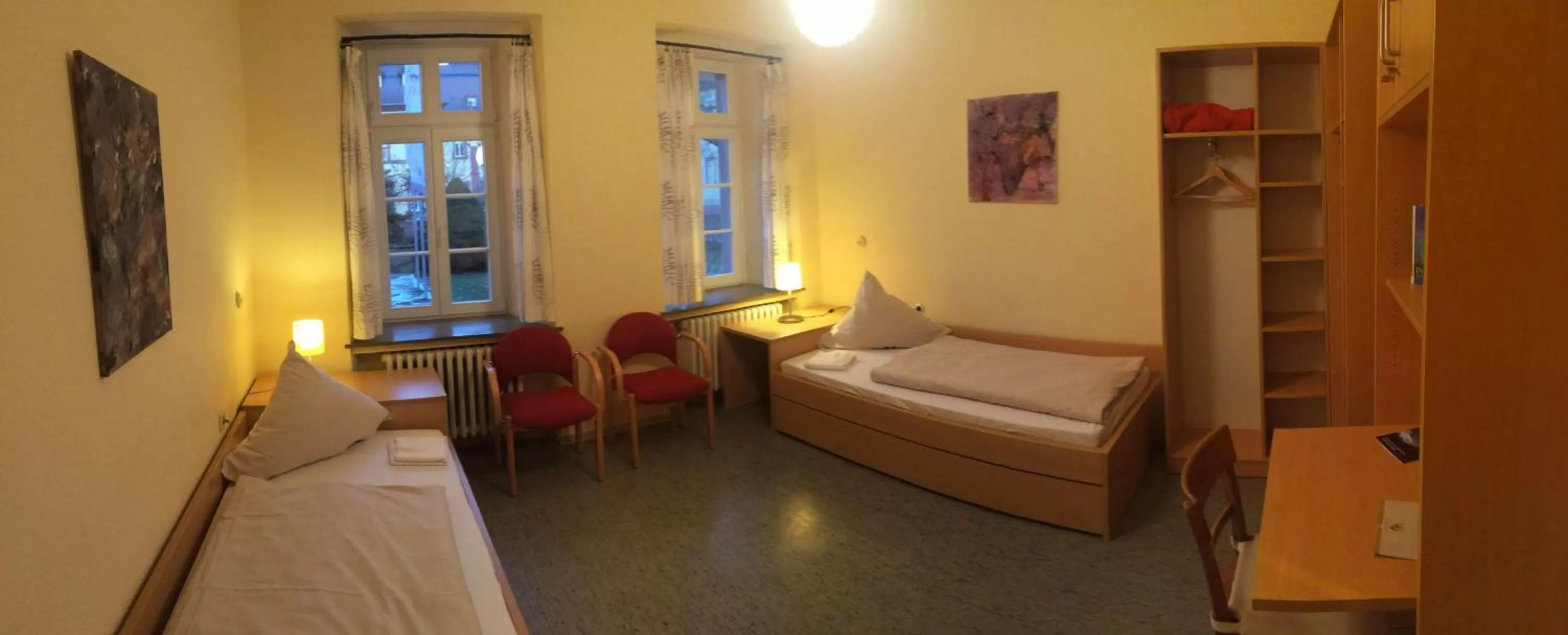 Bedroom in Kloster Steinfeld Gästehaus