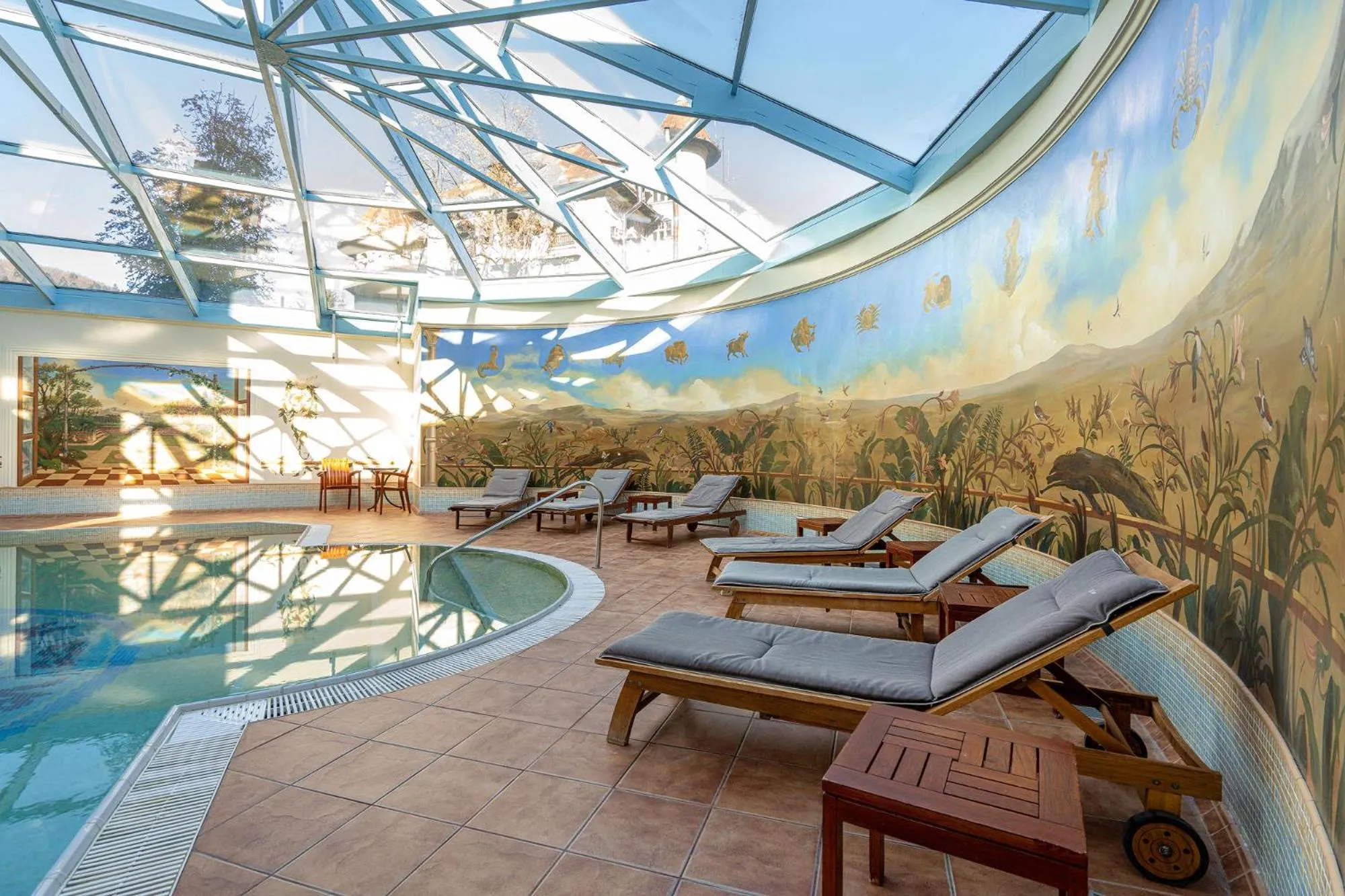 Day in Hotel International