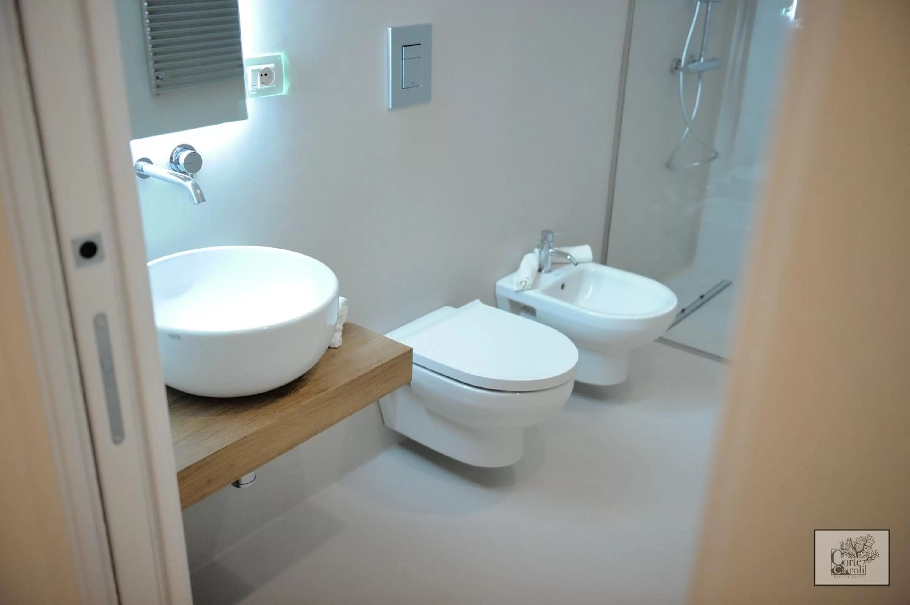 Corte Cairoli B&B and Suites