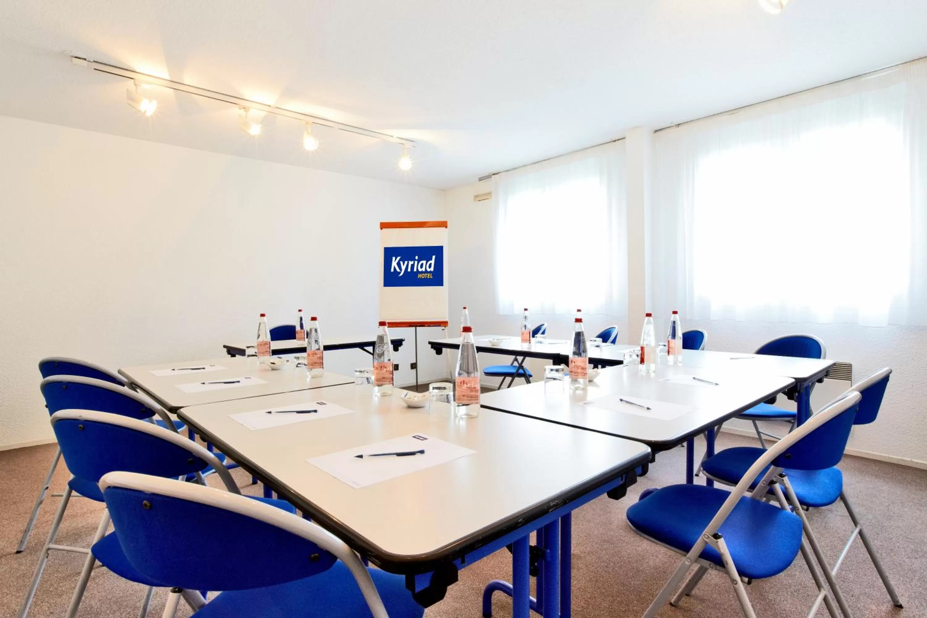 Business facilities in Hôtel Restaurant Kyriad Mulhouse Nord Illzach