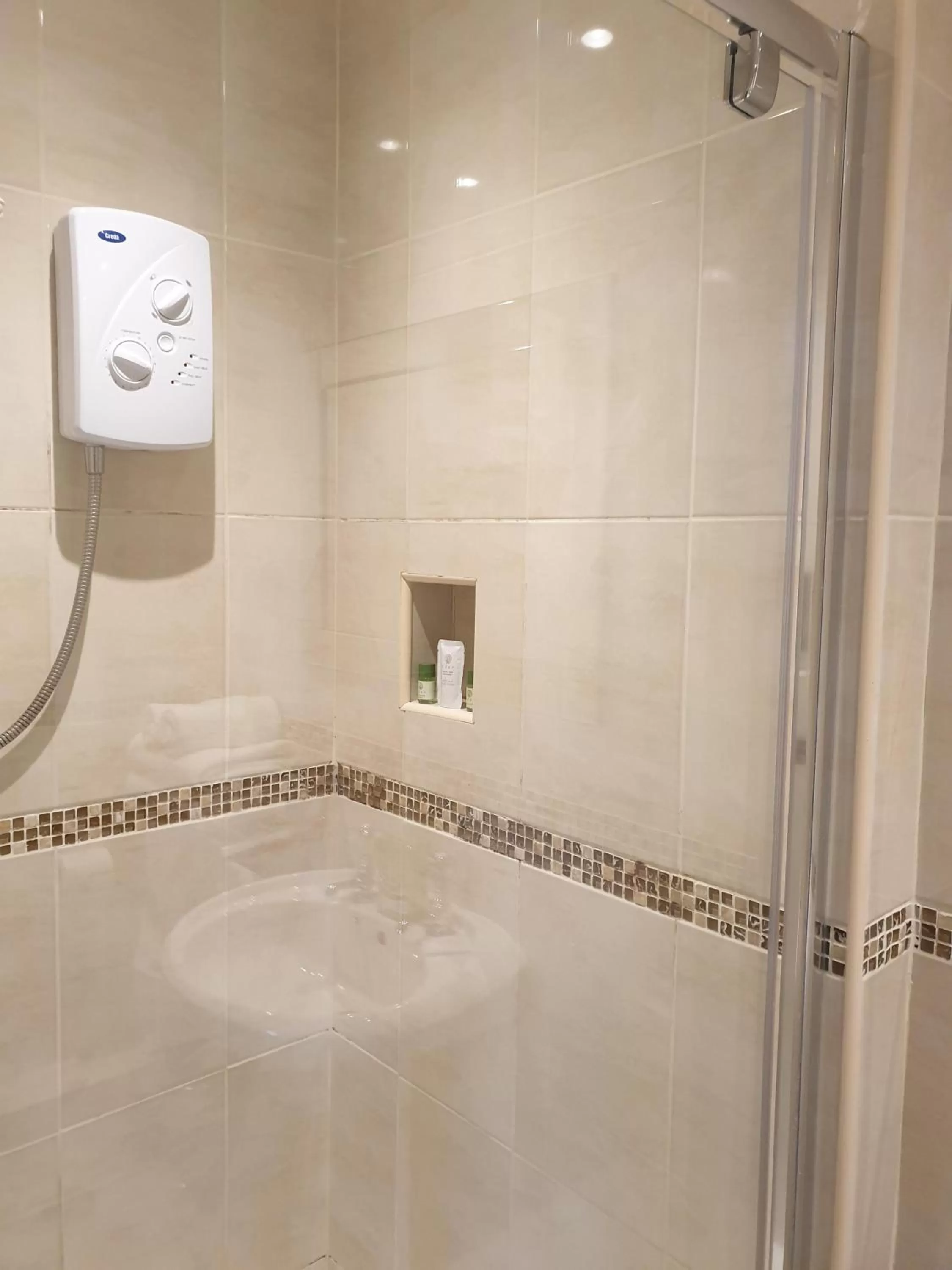 Bathroom in New Inn Appletreewick