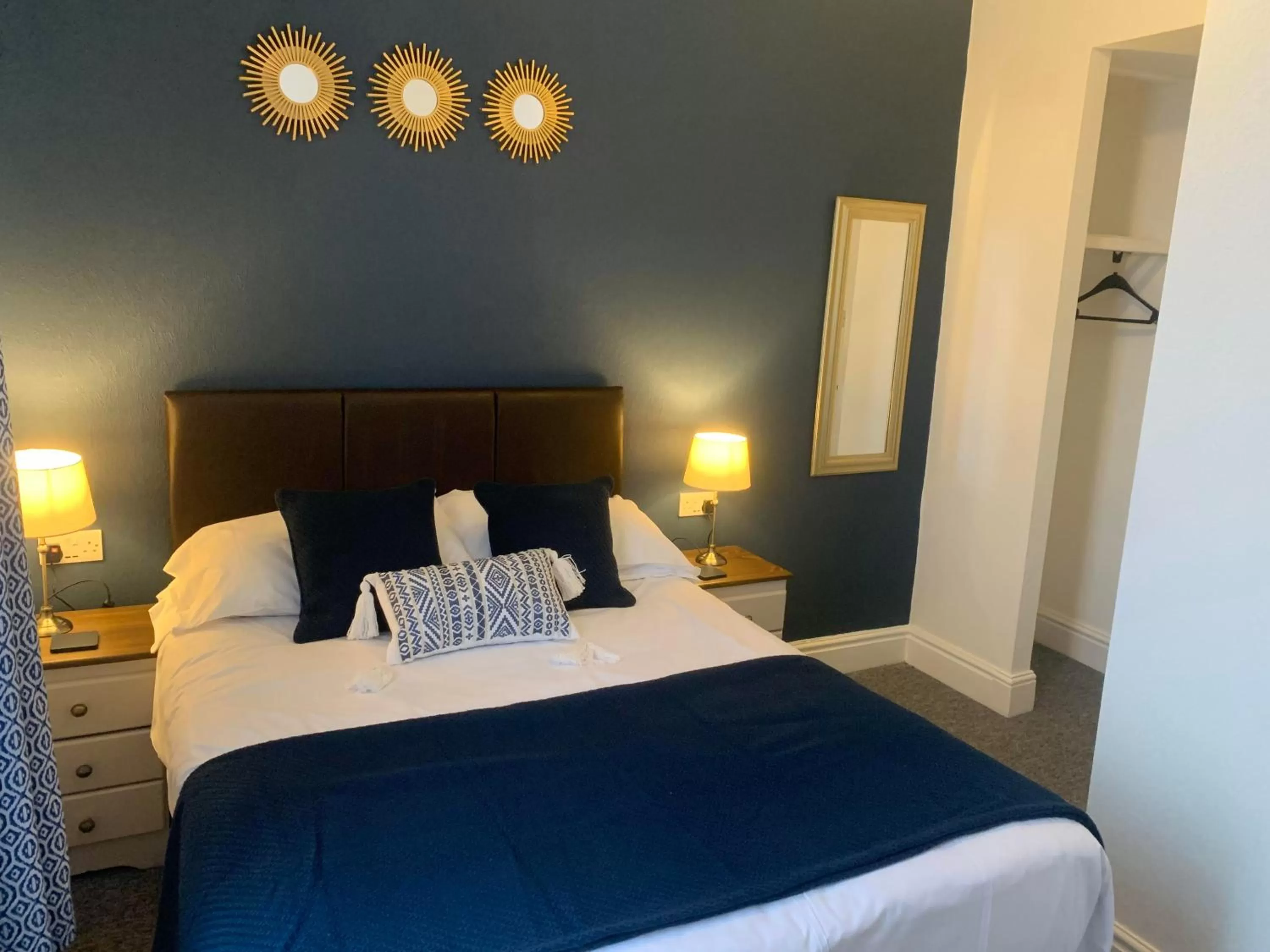 Single Room in Abbots Mead Hotel