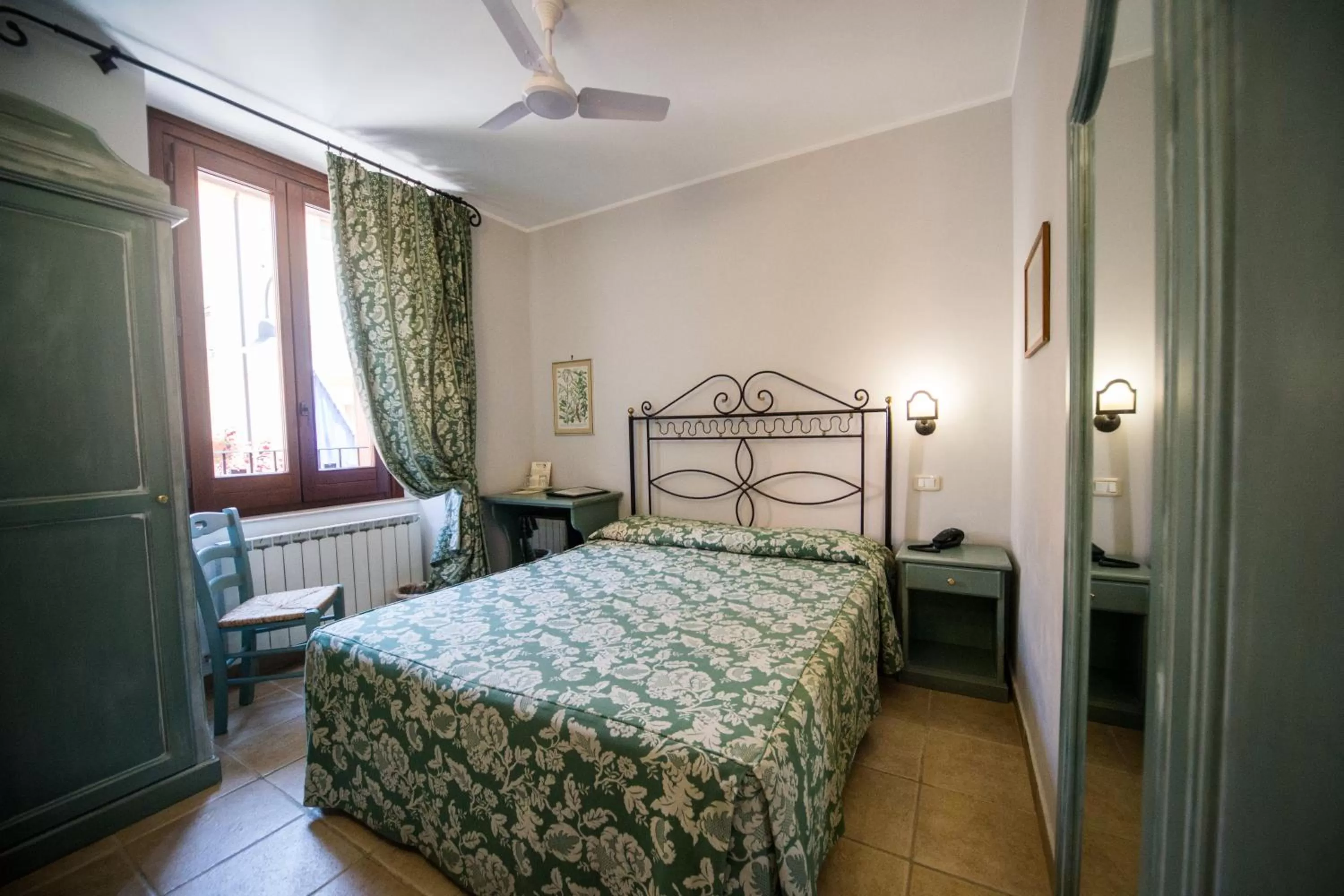 Bedroom, Bed in Hotel Il Tiglio