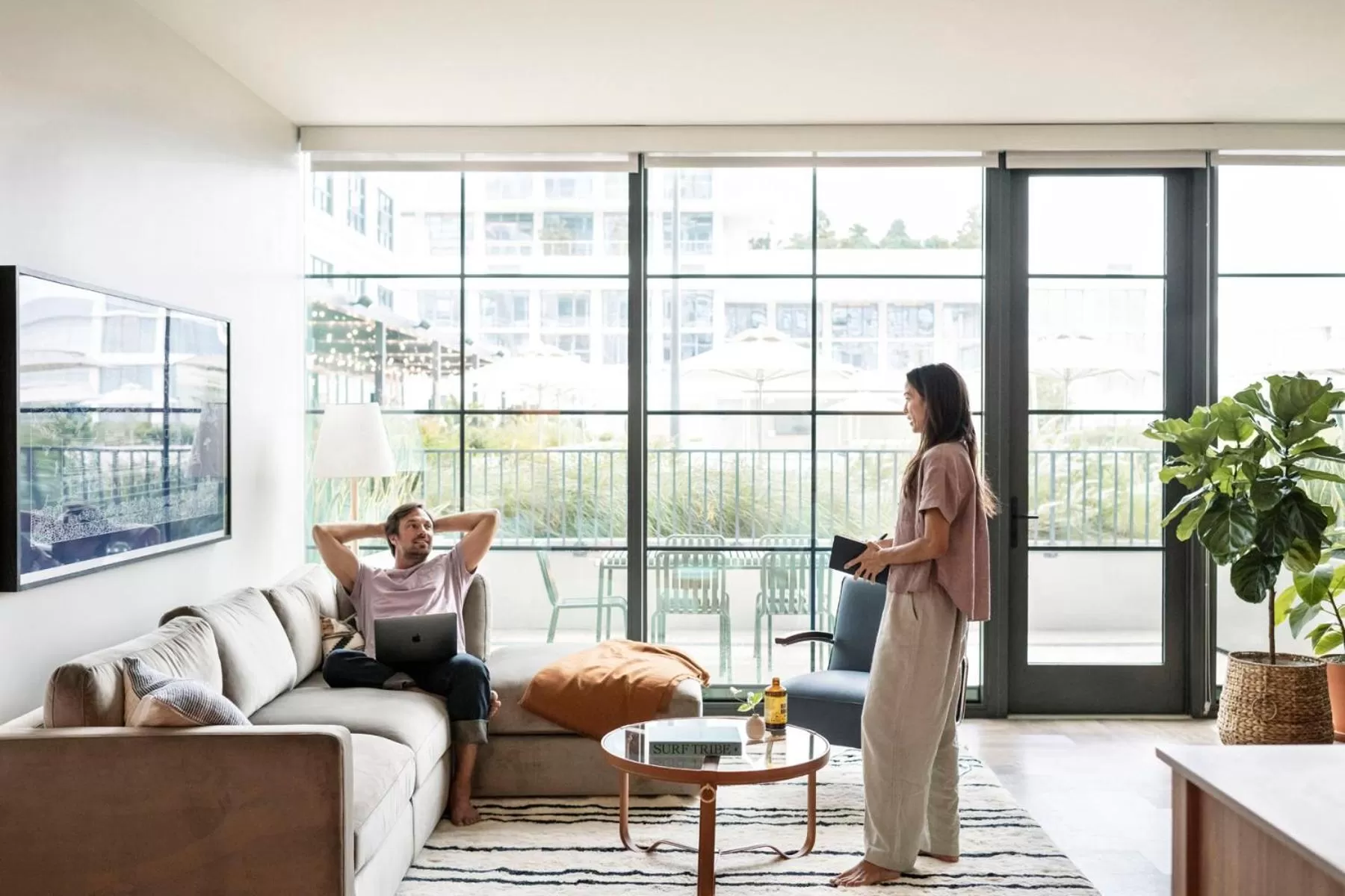 Communal lounge/ TV room in ROOST Tampa