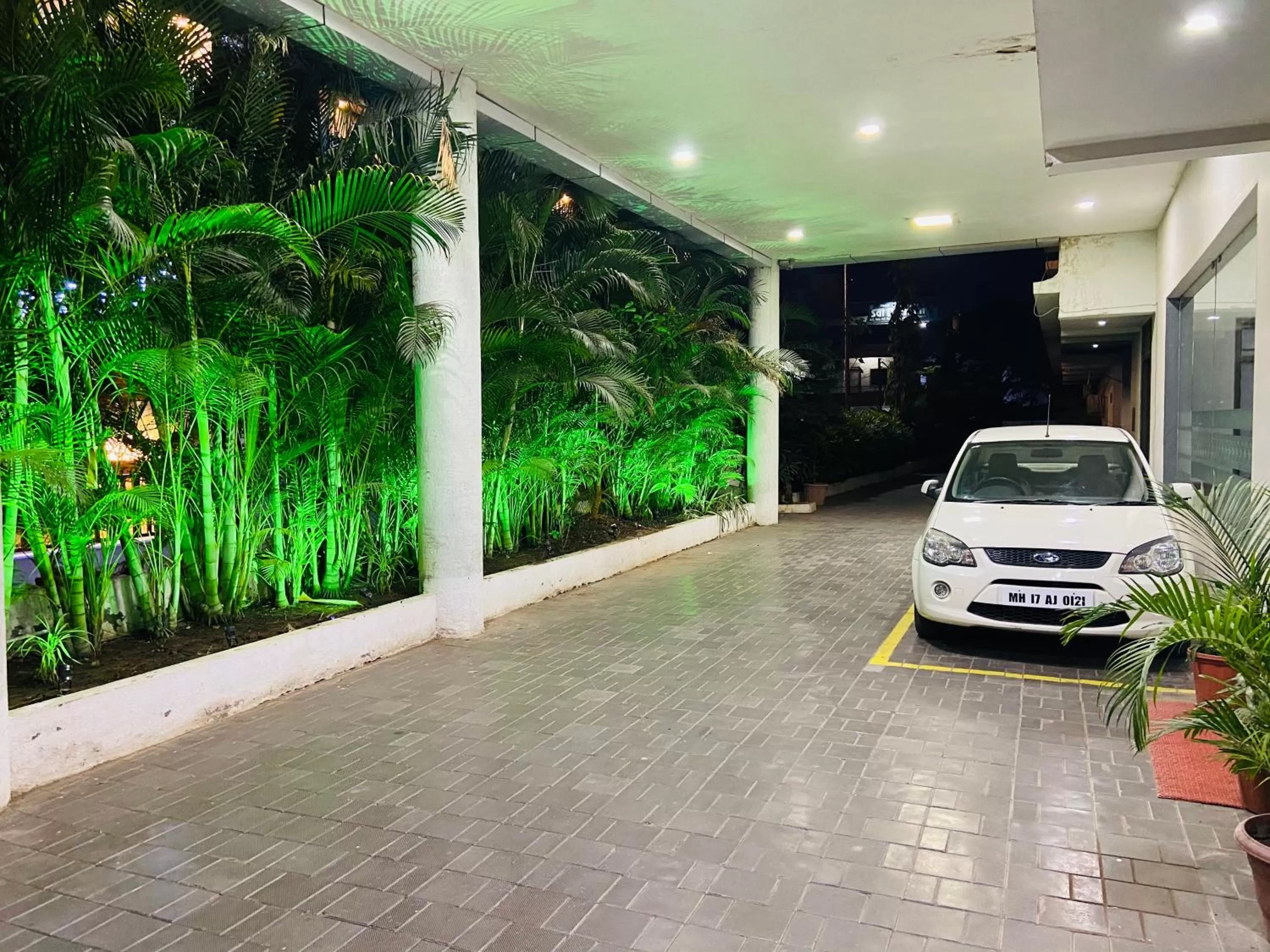 Facade/entrance in Hotel Sai Bansi