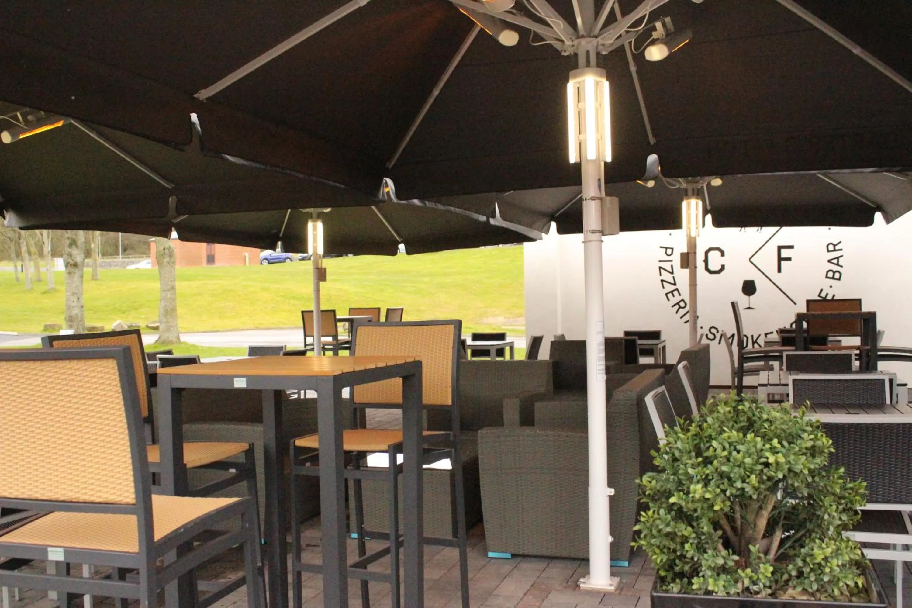 Restaurant/places to eat in Mercure Newcastle George Washington Hotel Golf & Spa